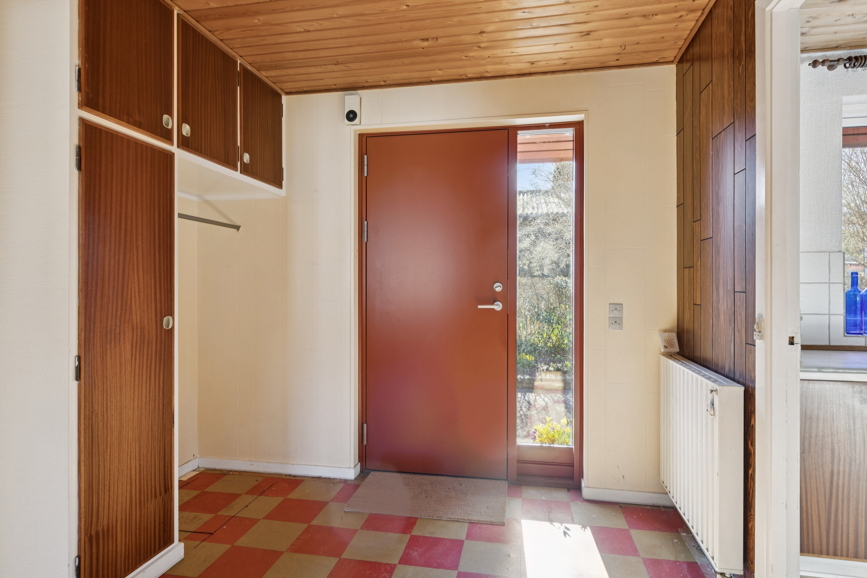 Fremhævet gang billede i fuldskærmstilstand. Billede af Birkevej 26, 4683 Rønnede