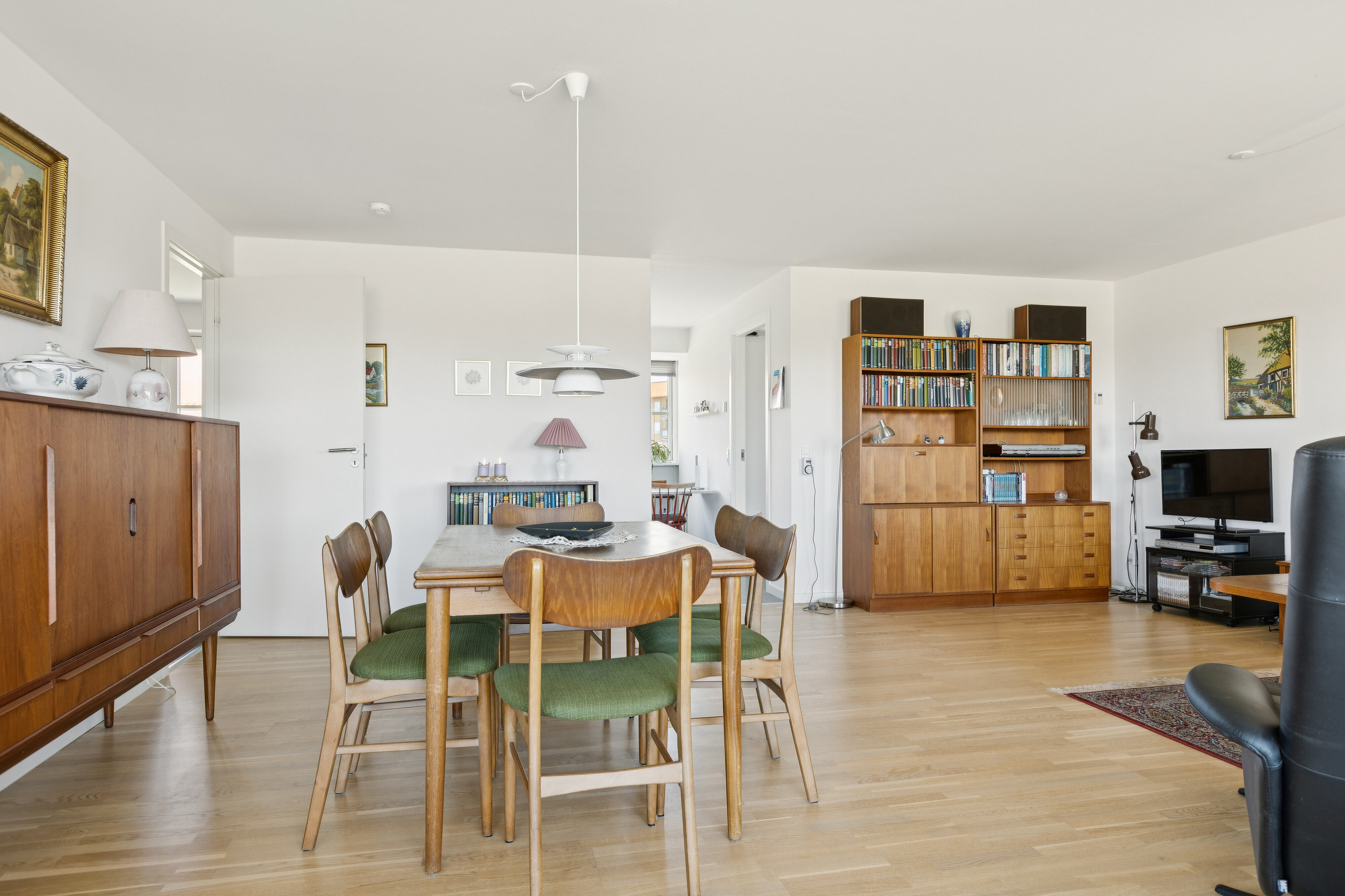 Fremhævet spisestue billede i fuldskærmstilstand. Billede af Jens Martin Knudsens Vej 22, 4690 Haslev