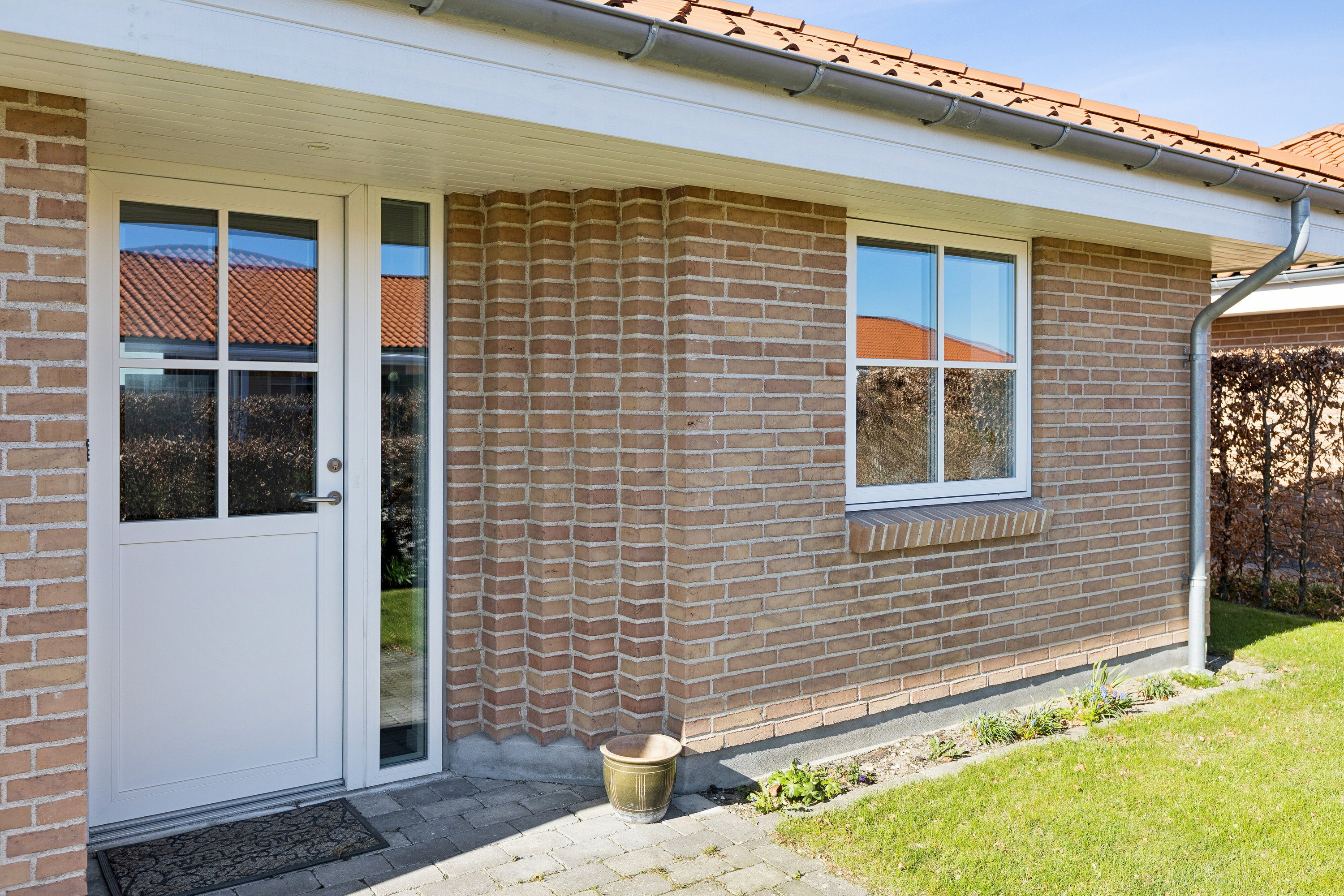 Fremhævet set fra haven billede i fuldskærmstilstand. Billede af Jens Martin Knudsens Vej 22, 4690 Haslev