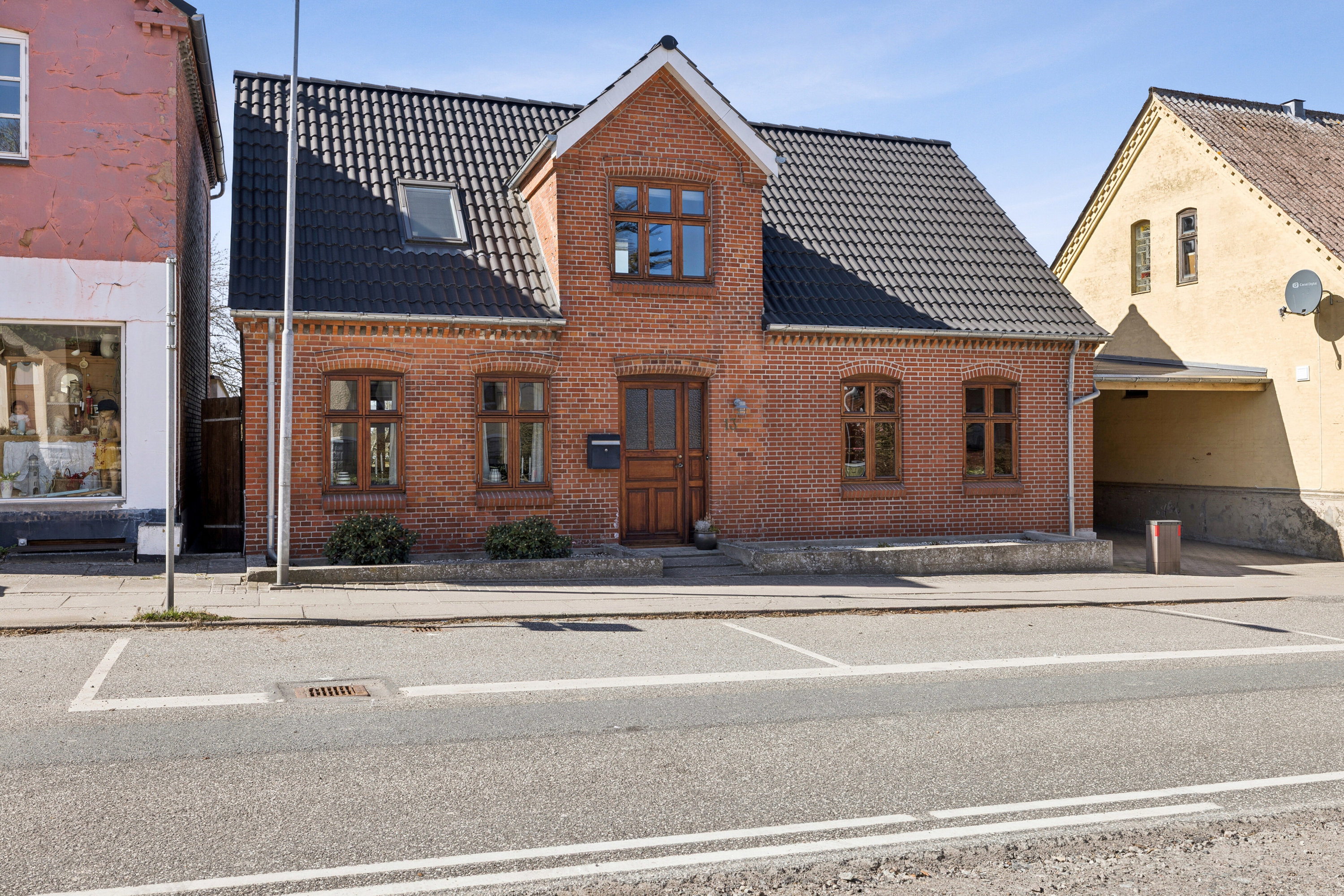 Hovedgaden 13, 5932 Humble