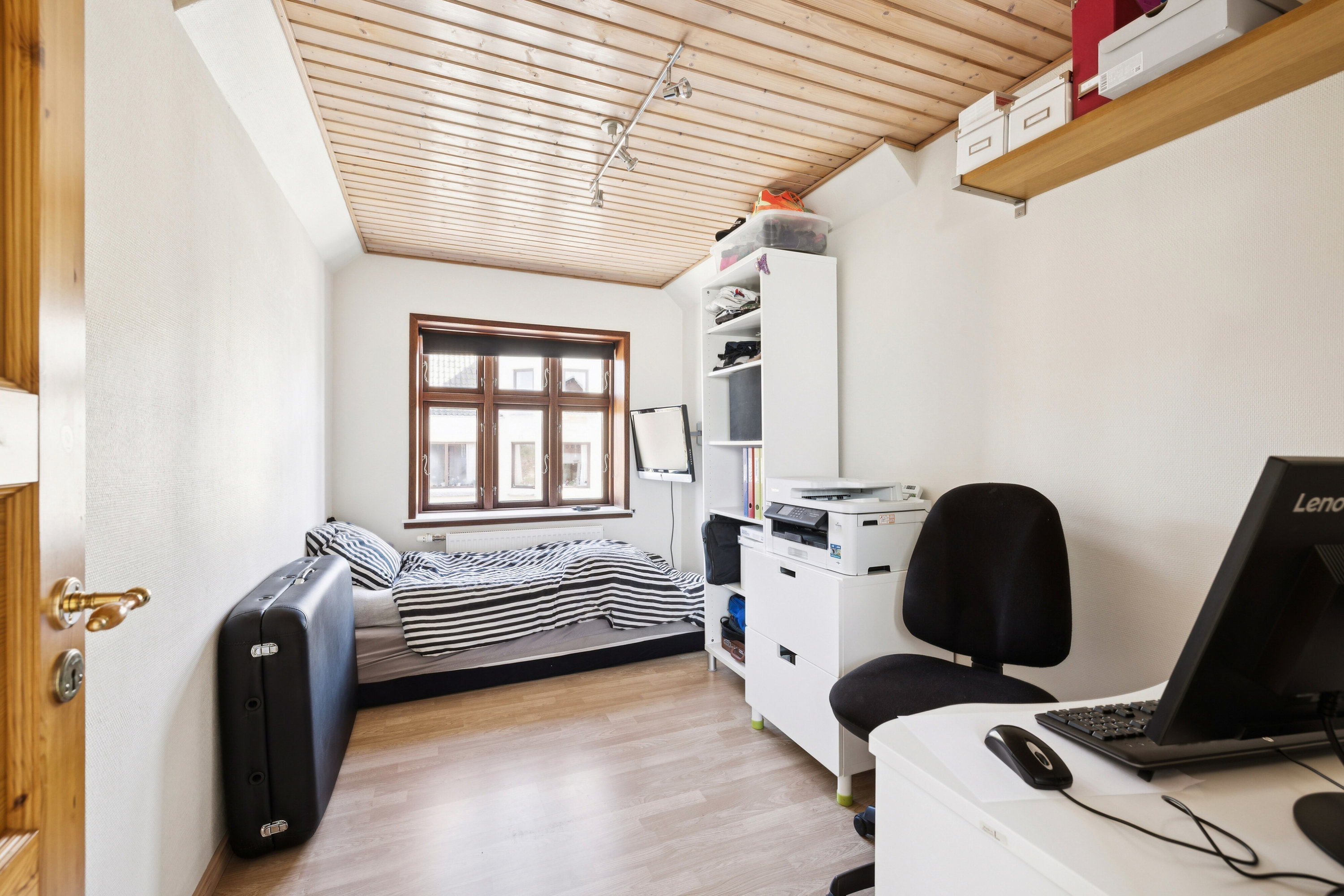 Fremhævet soveværelse billede i fuldskærmstilstand. Billede af Hovedgaden 13, 5932 Humble