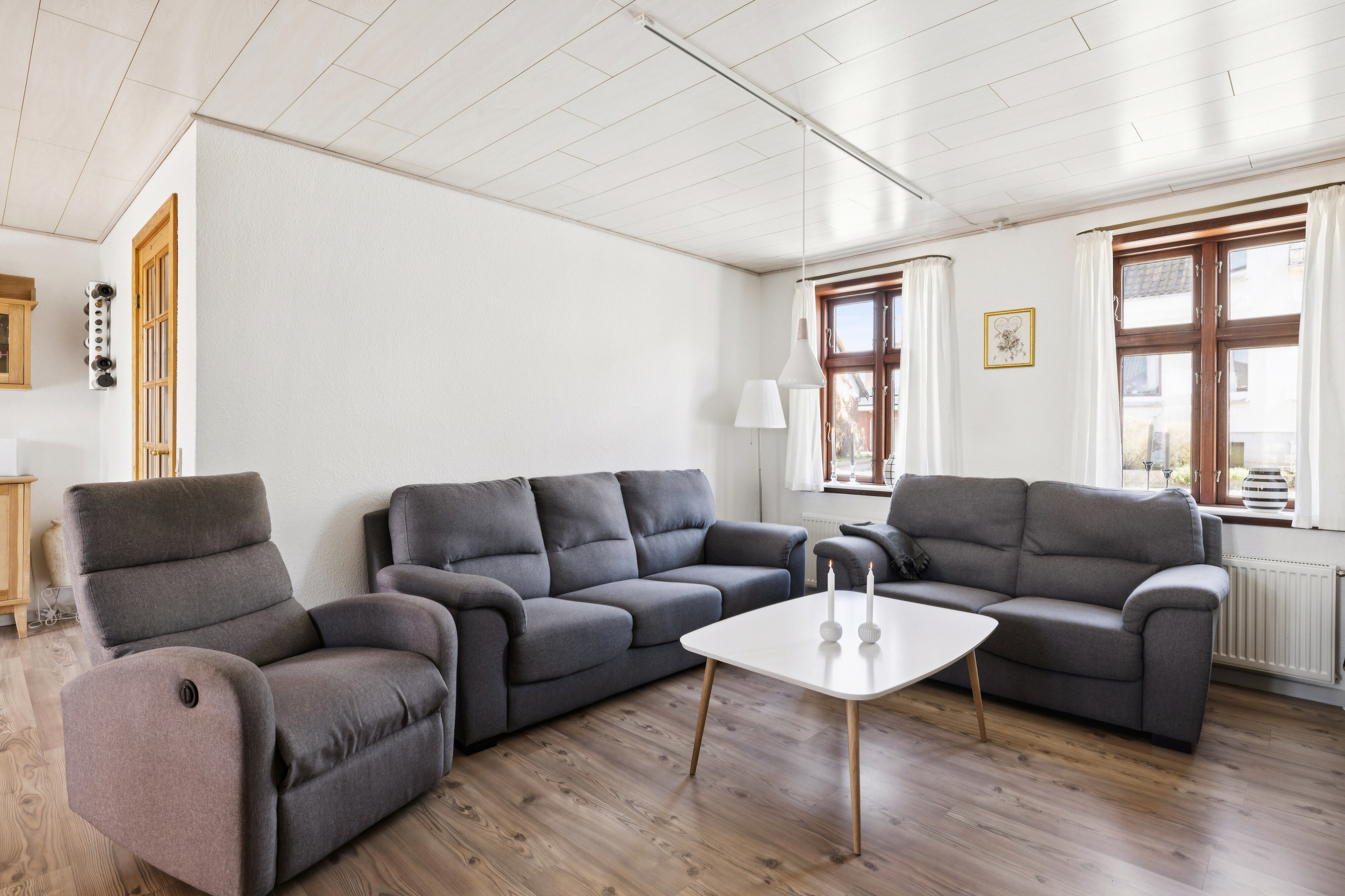 Fremhævet stue billede i fuldskærmstilstand. Billede af Hovedgaden 13, 5932 Humble