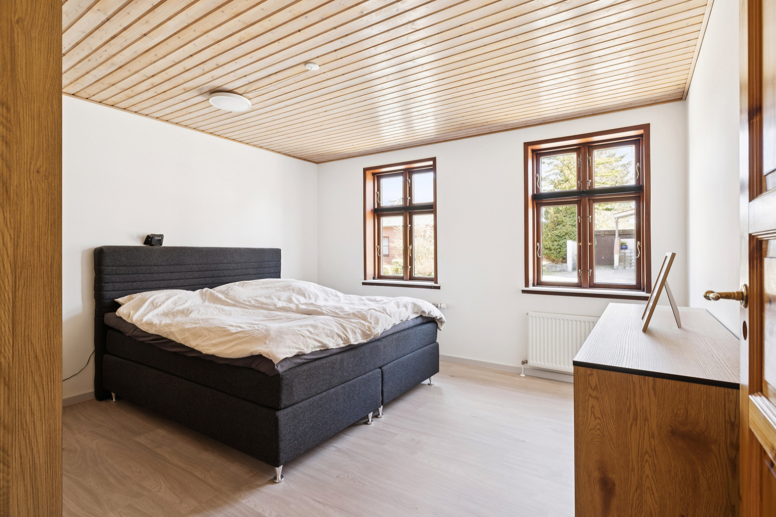 Fremhævet soveværelse billede i fuldskærmstilstand. Billede af Hovedgaden 13, 5932 Humble