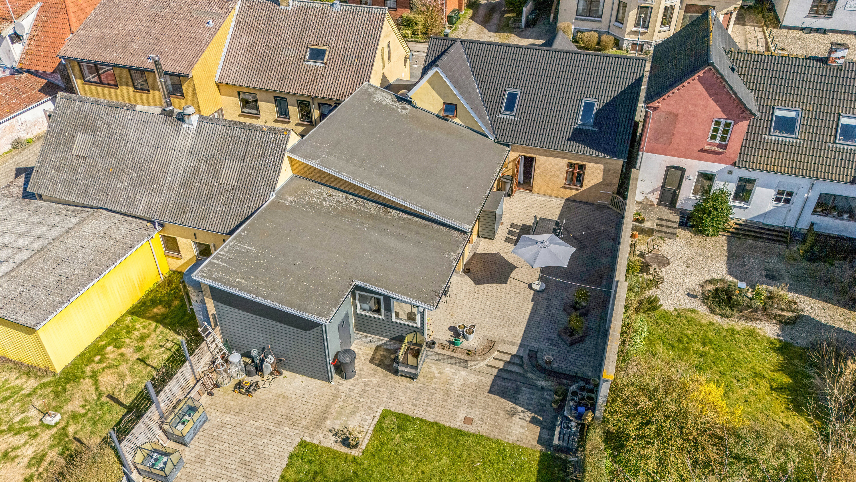 Fremhævet luftfoto billede i fuldskærmstilstand. Billede af Hovedgaden 13, 5932 Humble