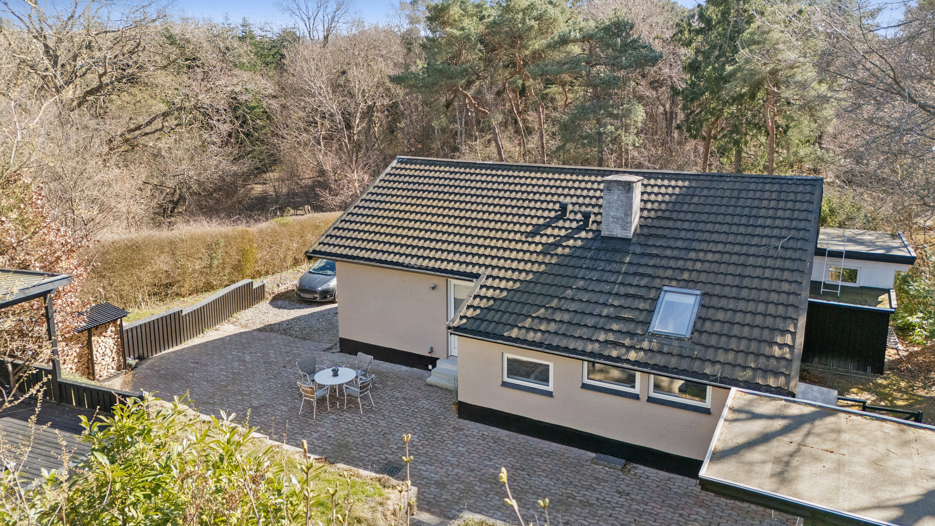 Fremhævet udsigt mod skoven billede i fuldskærmstilstand. Billede af Hjortebjergvej 9, 3300 Frederiksværk