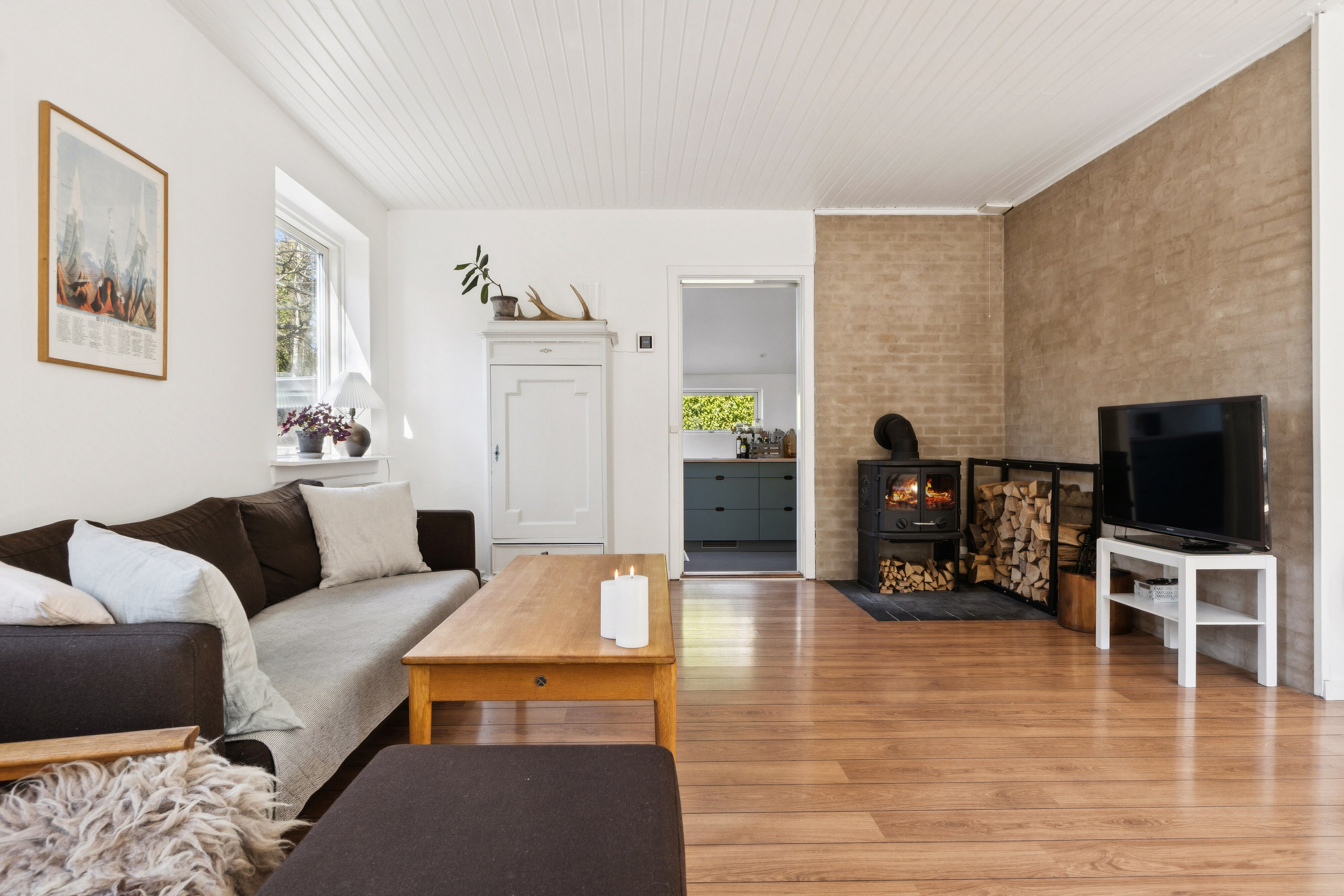 Fremhævet stue billede i fuldskærmstilstand. Billede af Hjortebjergvej 9, 3300 Frederiksværk