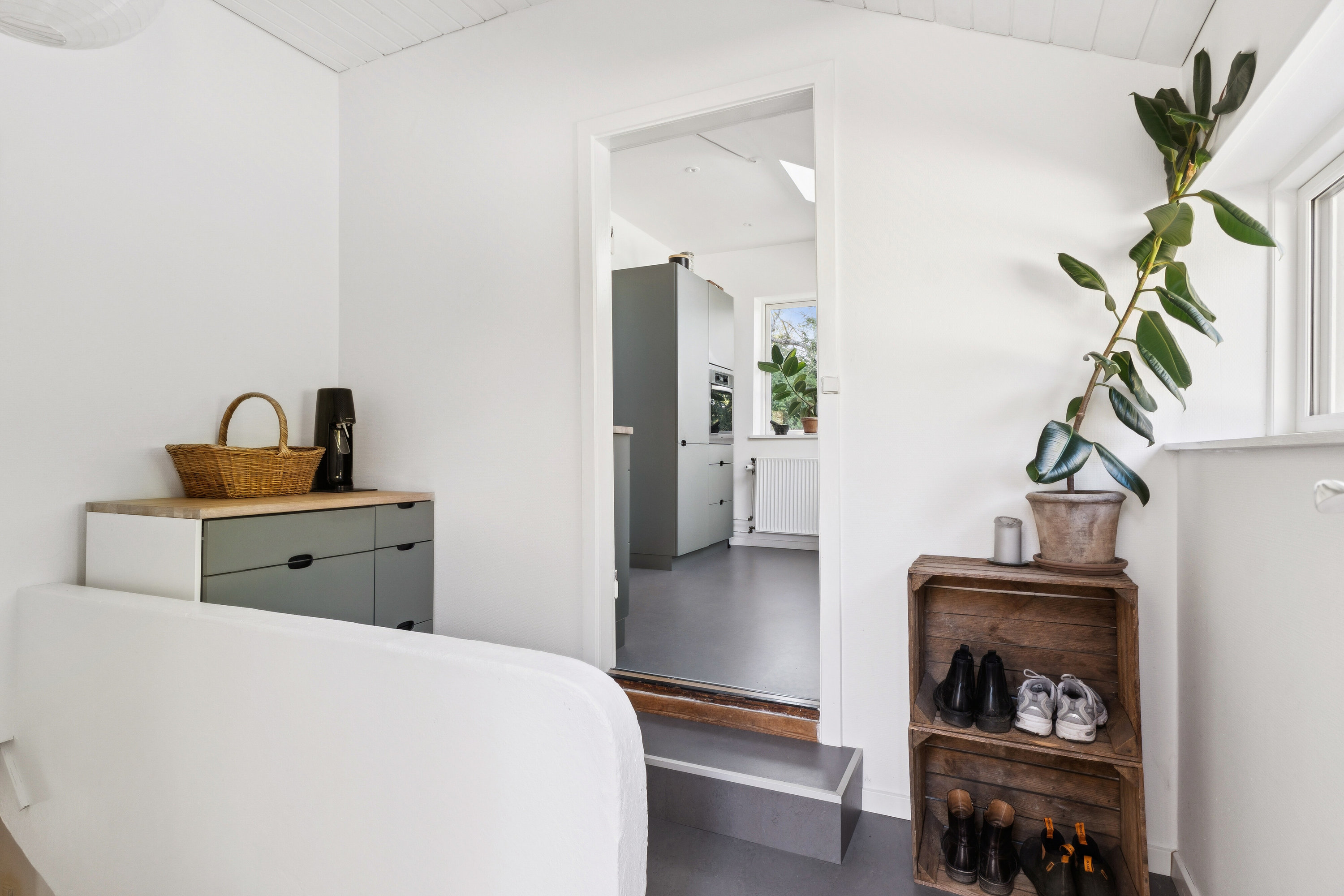 Fremhævet gang billede i fuldskærmstilstand. Billede af Hjortebjergvej 9, 3300 Frederiksværk