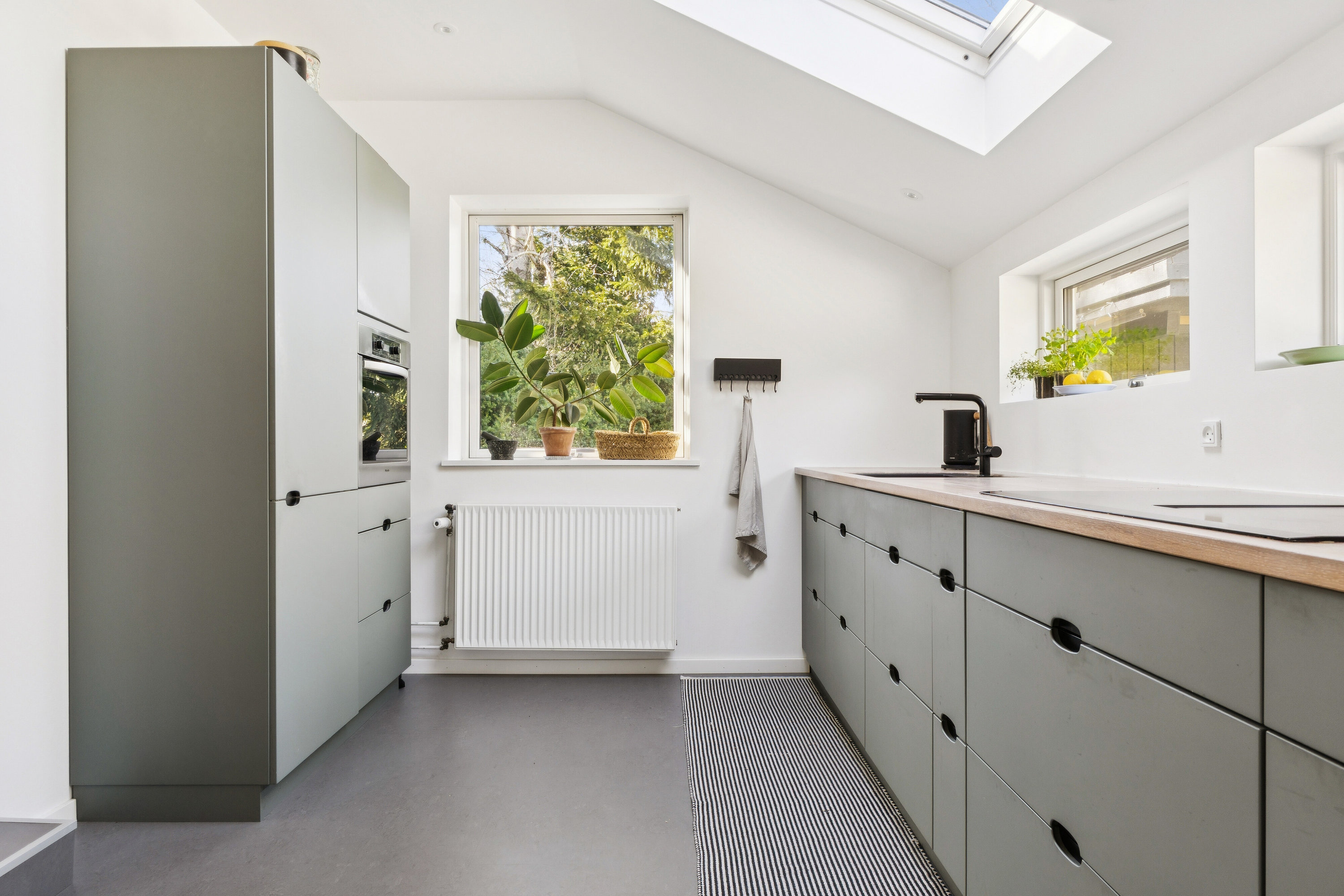 Fremhævet køkken billede i fuldskærmstilstand. Billede af Hjortebjergvej 9, 3300 Frederiksværk