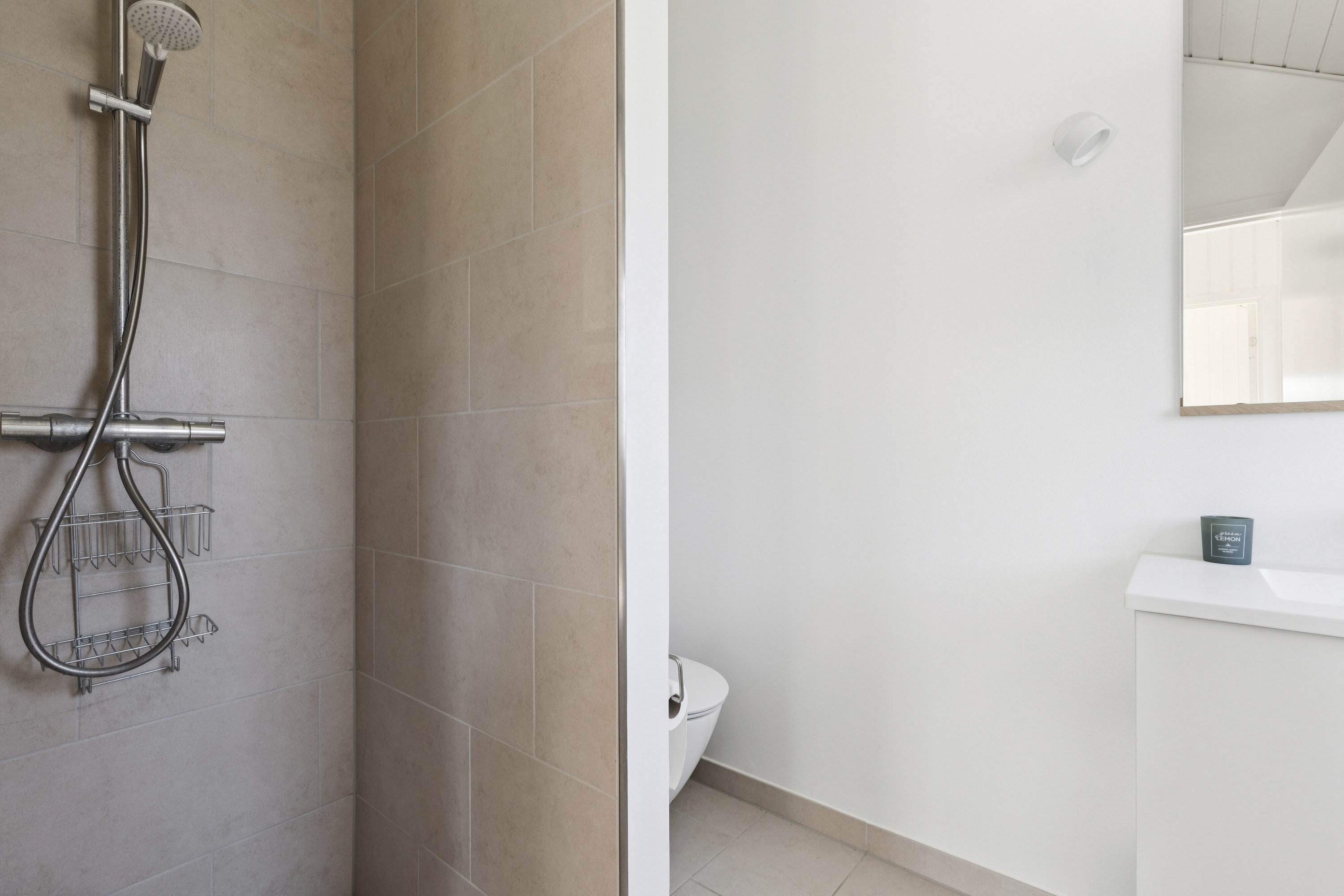 Fremhævet badeværelse billede i fuldskærmstilstand. Billede af Strandskrænten 32, 4400 Kalundborg