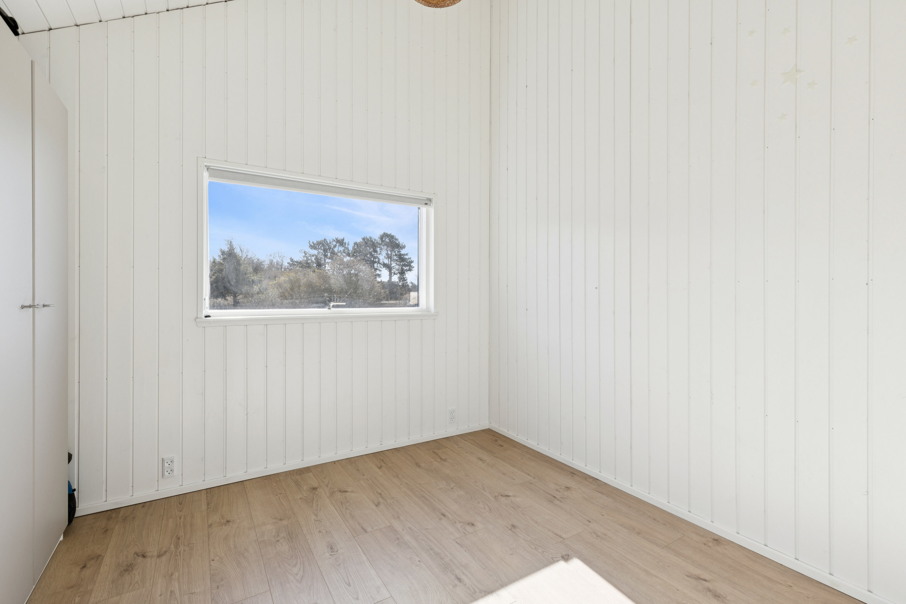 Fremhævet værelse billede i fuldskærmstilstand. Billede af Strandskrænten 32, 4400 Kalundborg