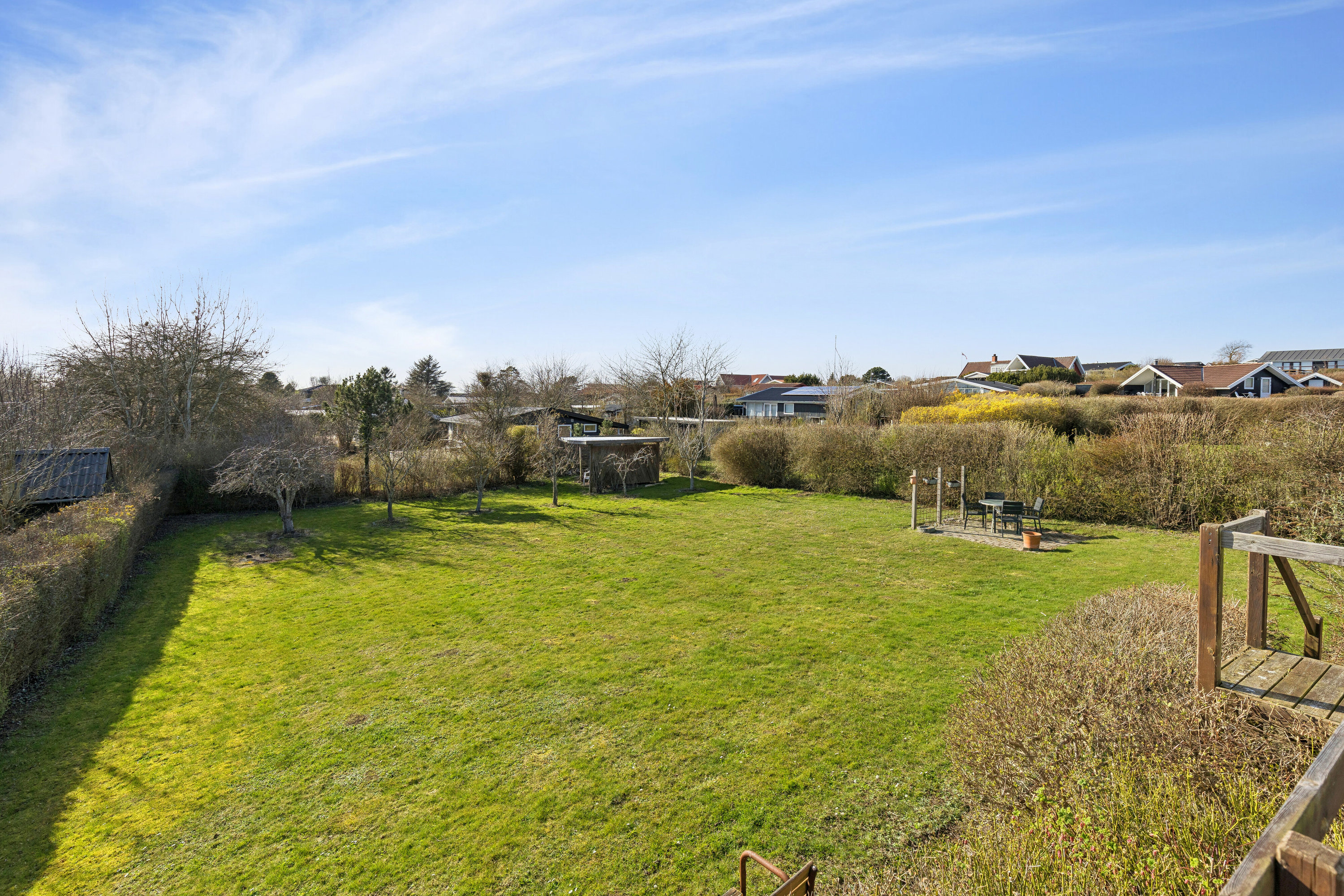 Fremhævet set fra haven billede i fuldskærmstilstand. Billede af Østersvej 5, Bildsø, 4200 Slagelse