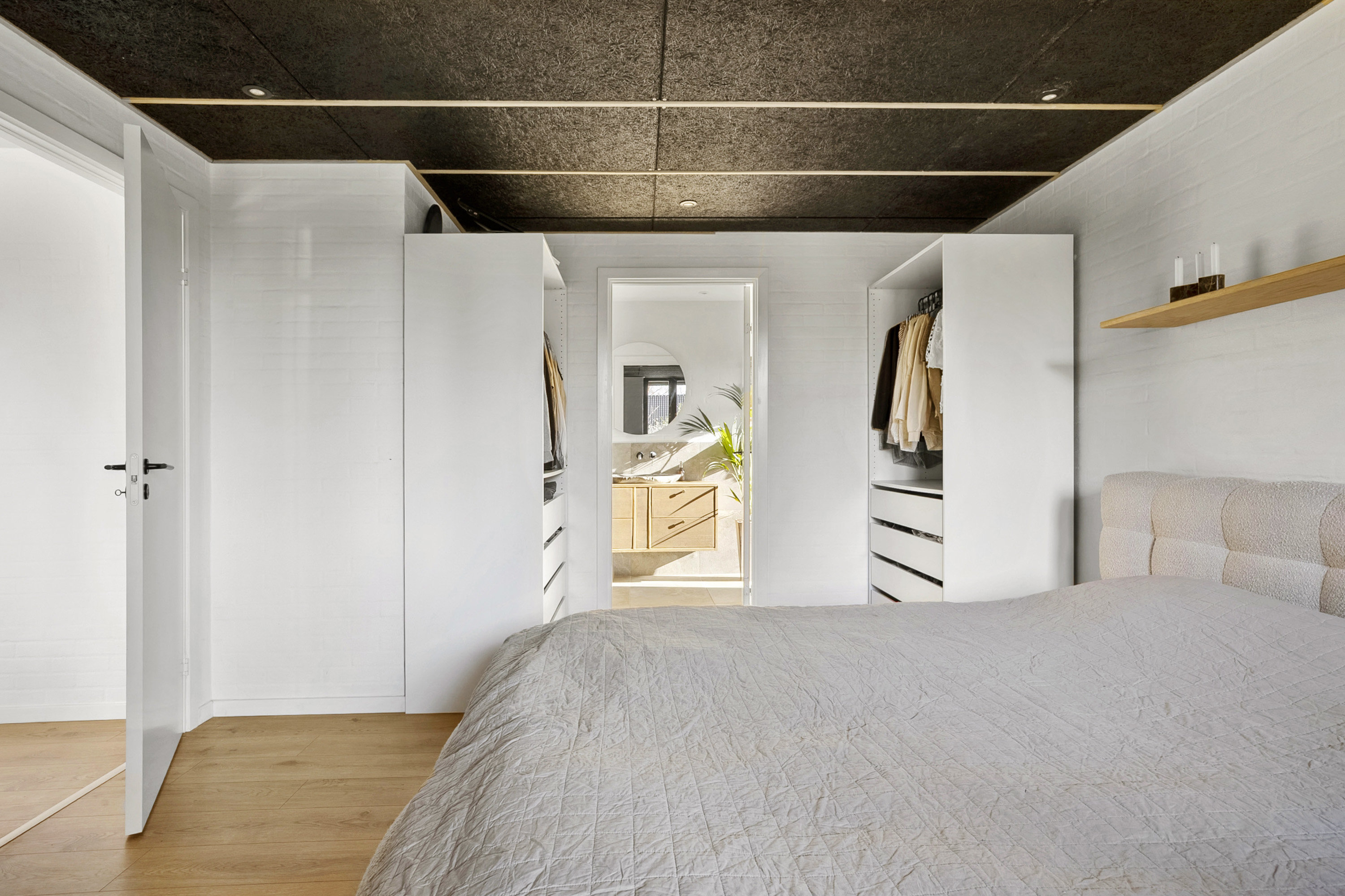 Fremhævet soveværelse billede i fuldskærmstilstand. Billede af Akacievej 6, 6000 Kolding