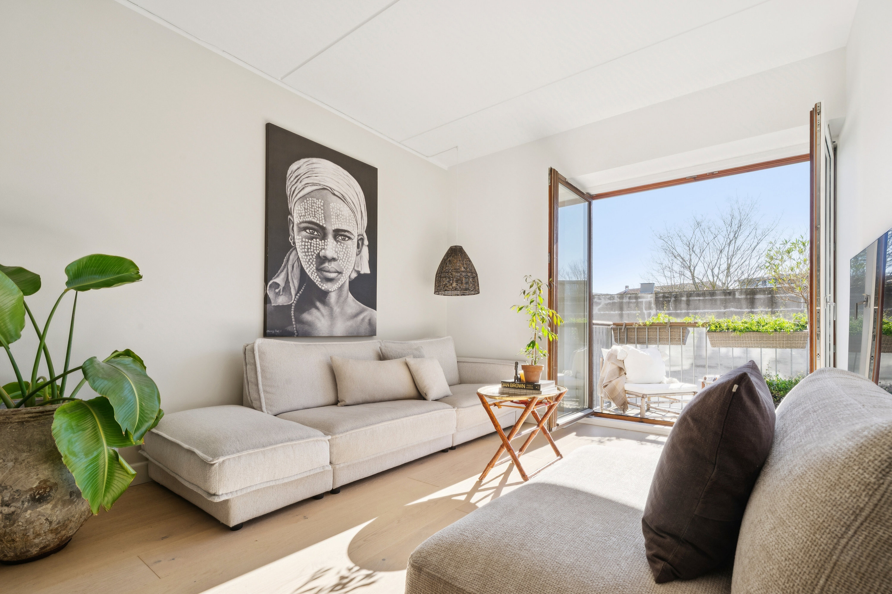 Fremhævet stue billede i fuldskærmstilstand. Billede af Carl Th. Zahles Gade 8, 2. th., 2300 København S