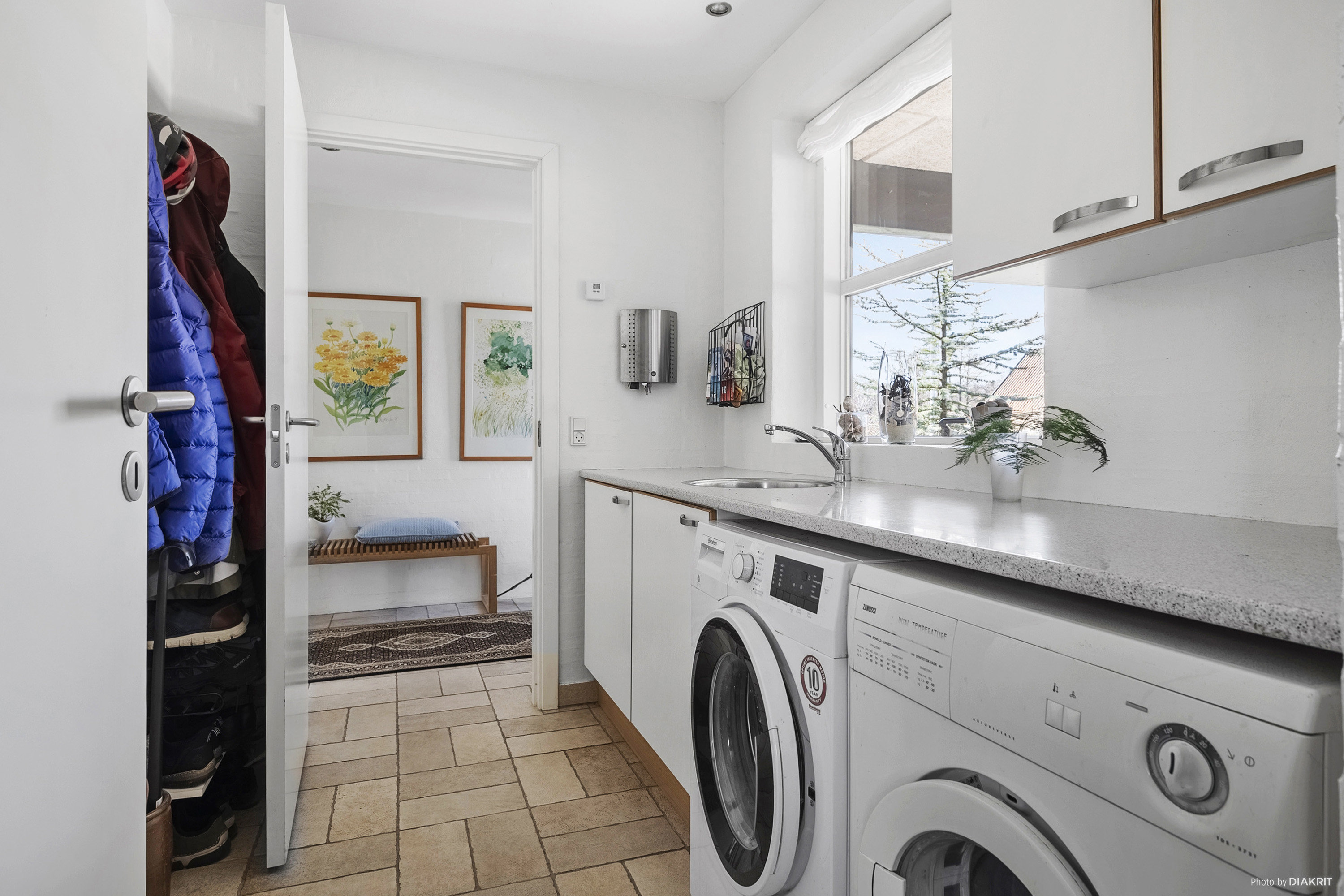 Fremhævet ejendommen billede i fuldskærmstilstand. Billede af Skovsangervej 7, 8300 Odder