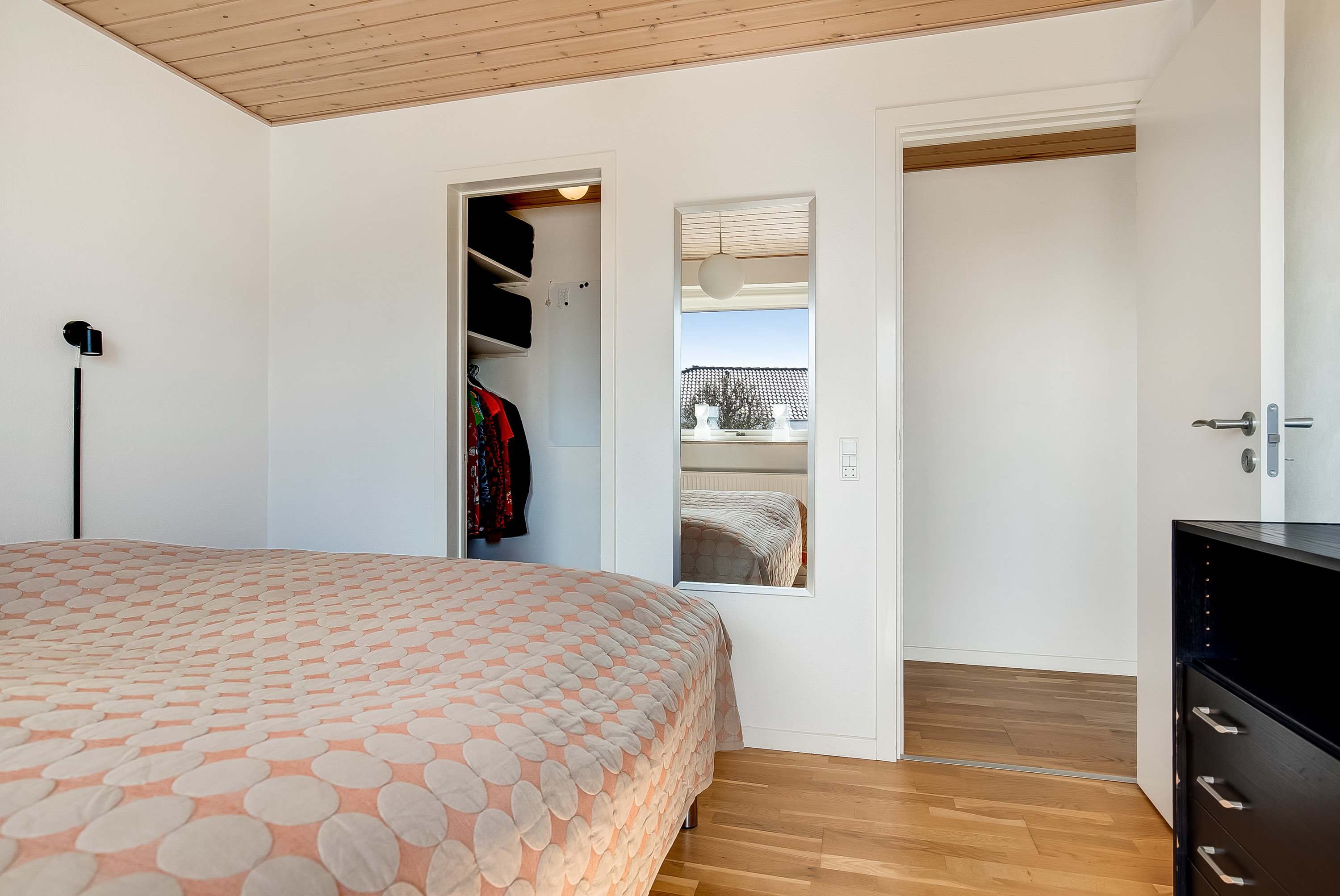 Fremhævet soveværelse billede i fuldskærmstilstand. Billede af Nordvangen 22, Bredballe, 7120 Vejle Øst