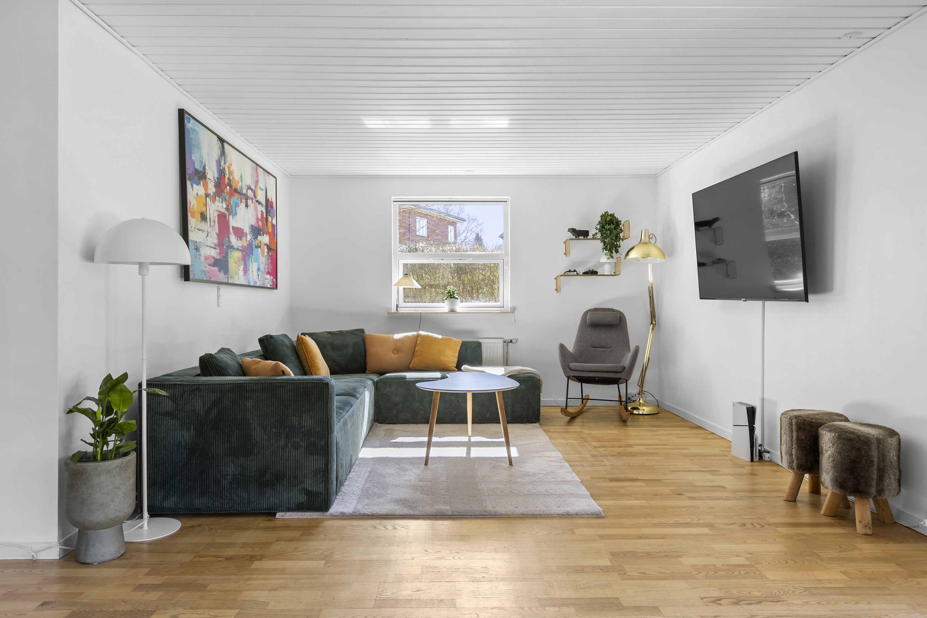 Fremhævet stue billede i fuldskærmstilstand. Billede af Ll. Ladegaardsvej 11B, 4180 Sorø