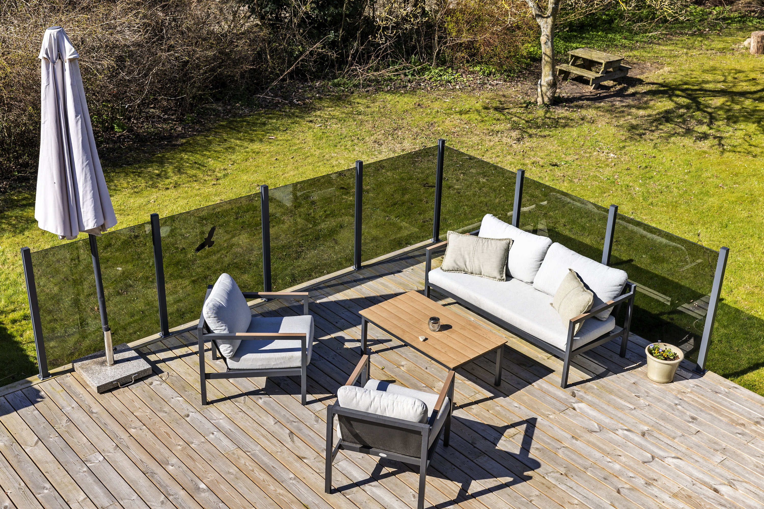 Fremhævet terrasse billede i fuldskærmstilstand. Billede af Ll. Ladegaardsvej 11B, 4180 Sorø