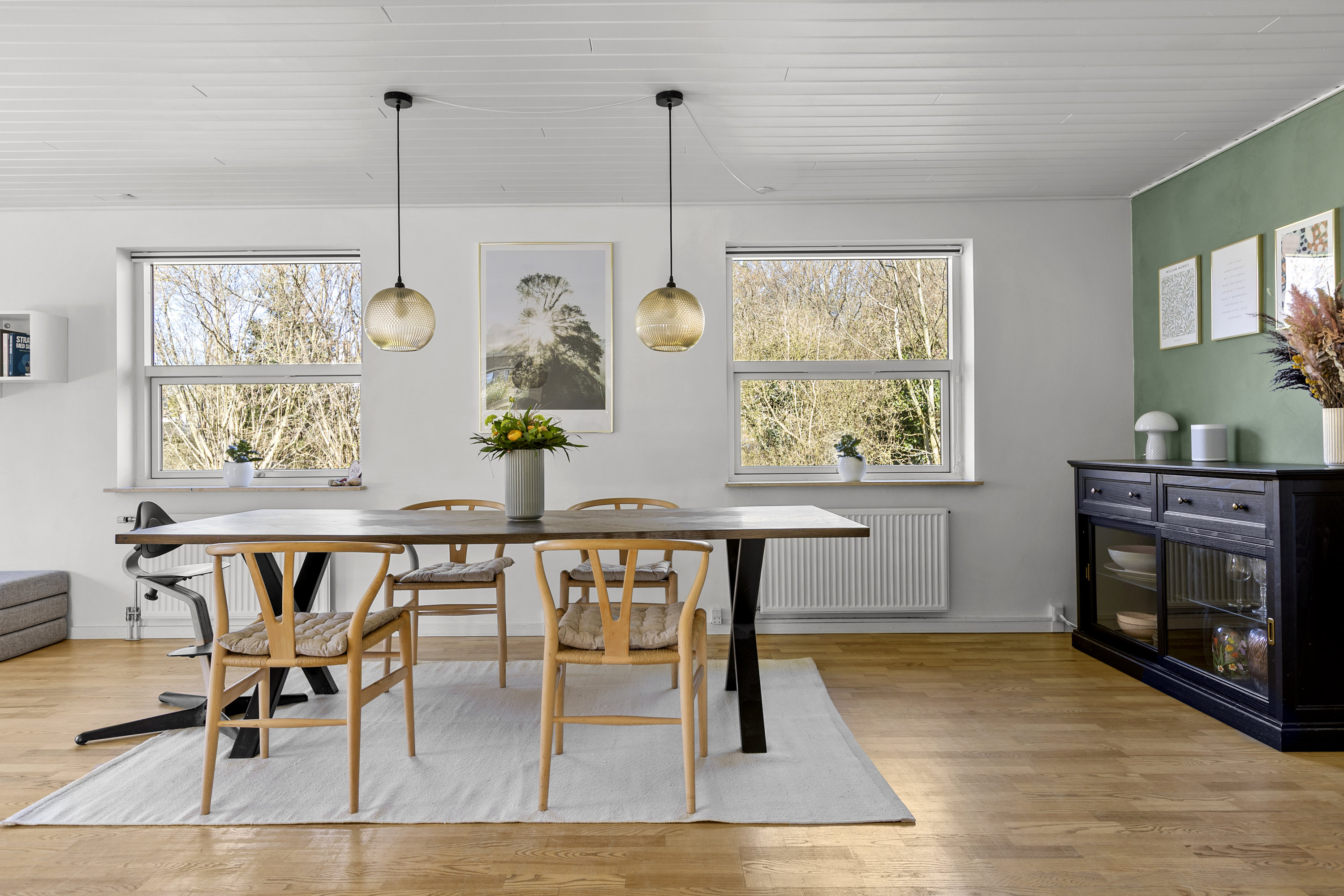 Fremhævet stue billede i fuldskærmstilstand. Billede af Ll. Ladegaardsvej 11B, 4180 Sorø