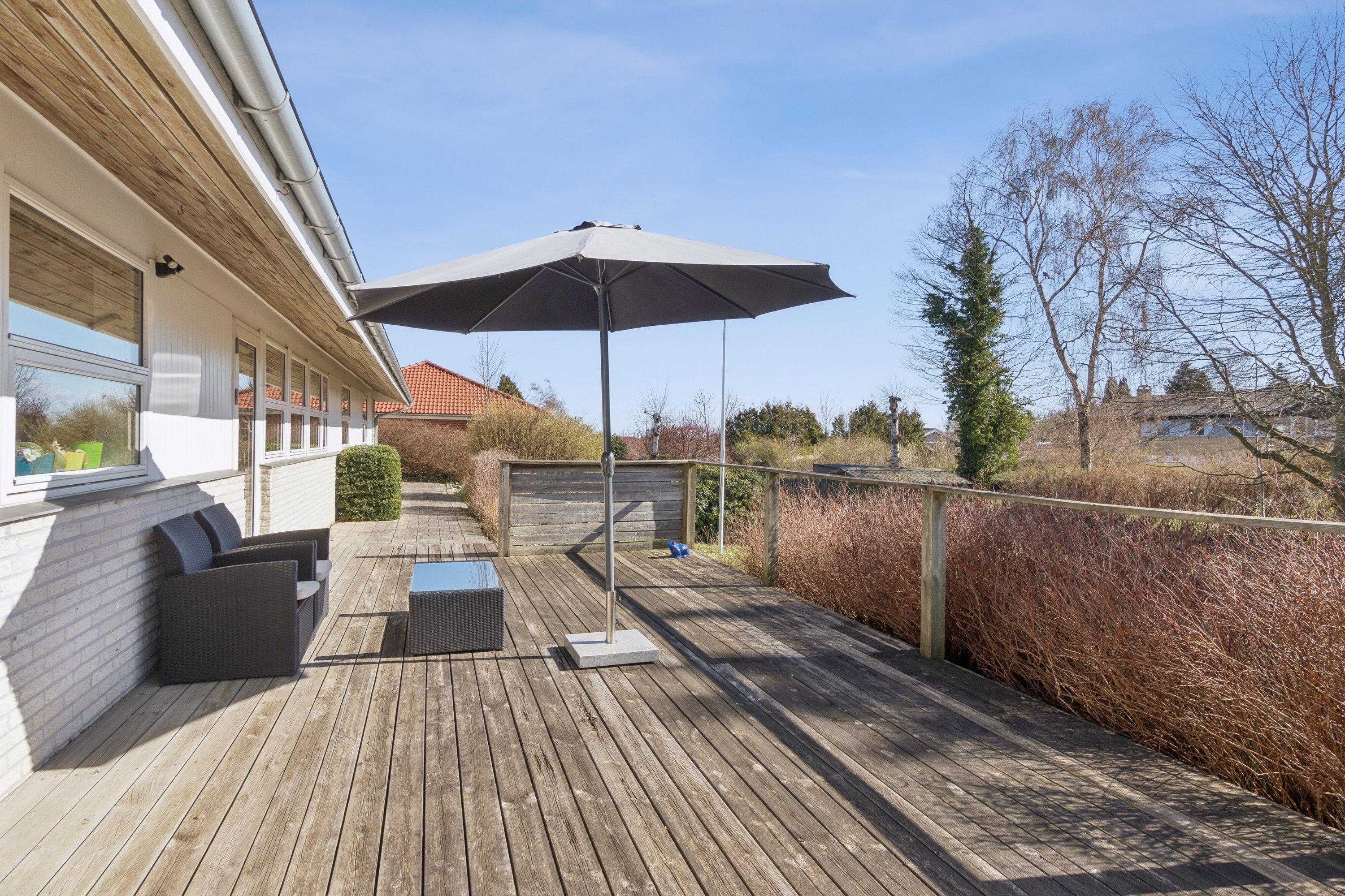 Fremhævet terrasse billede i fuldskærmstilstand. Billede af Poppelbakken 21, 4400 Kalundborg