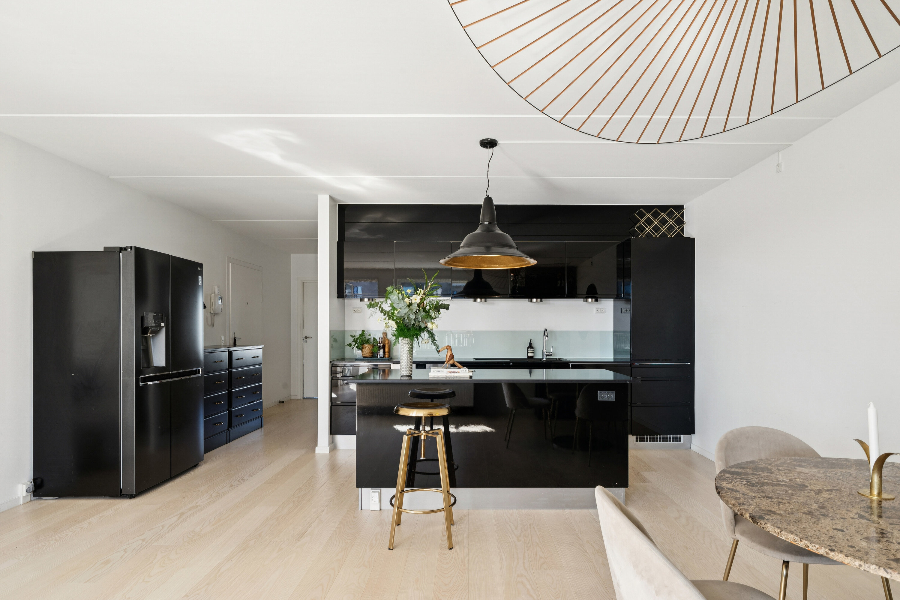 Fremhævet køkken billede i fuldskærmstilstand. Billede af Islands Brygge 36C, 5. 3., 2300 København S