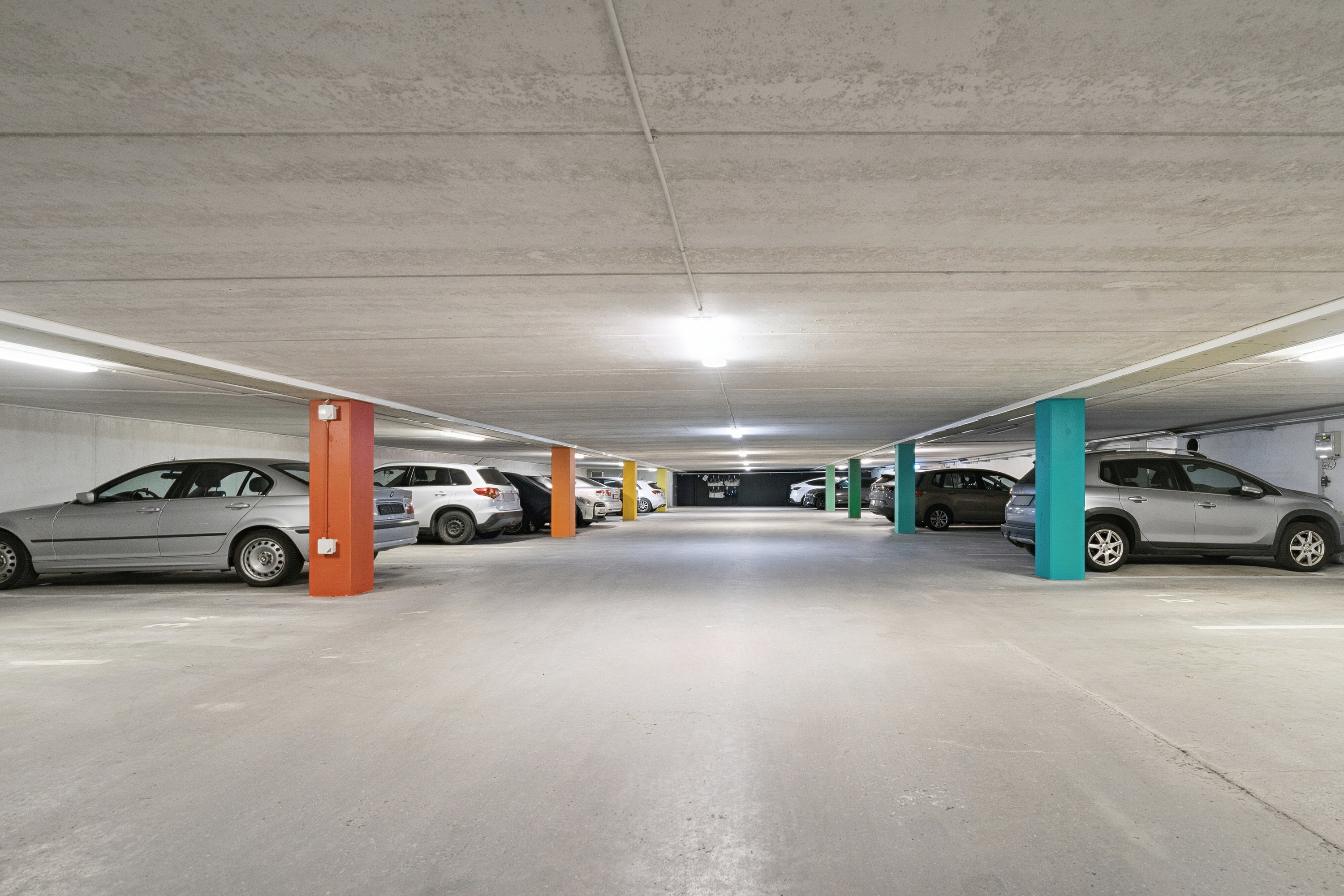 Fremhævet garage billede i fuldskærmstilstand. Billede af Islands Brygge 36C, 5. 3., 2300 København S