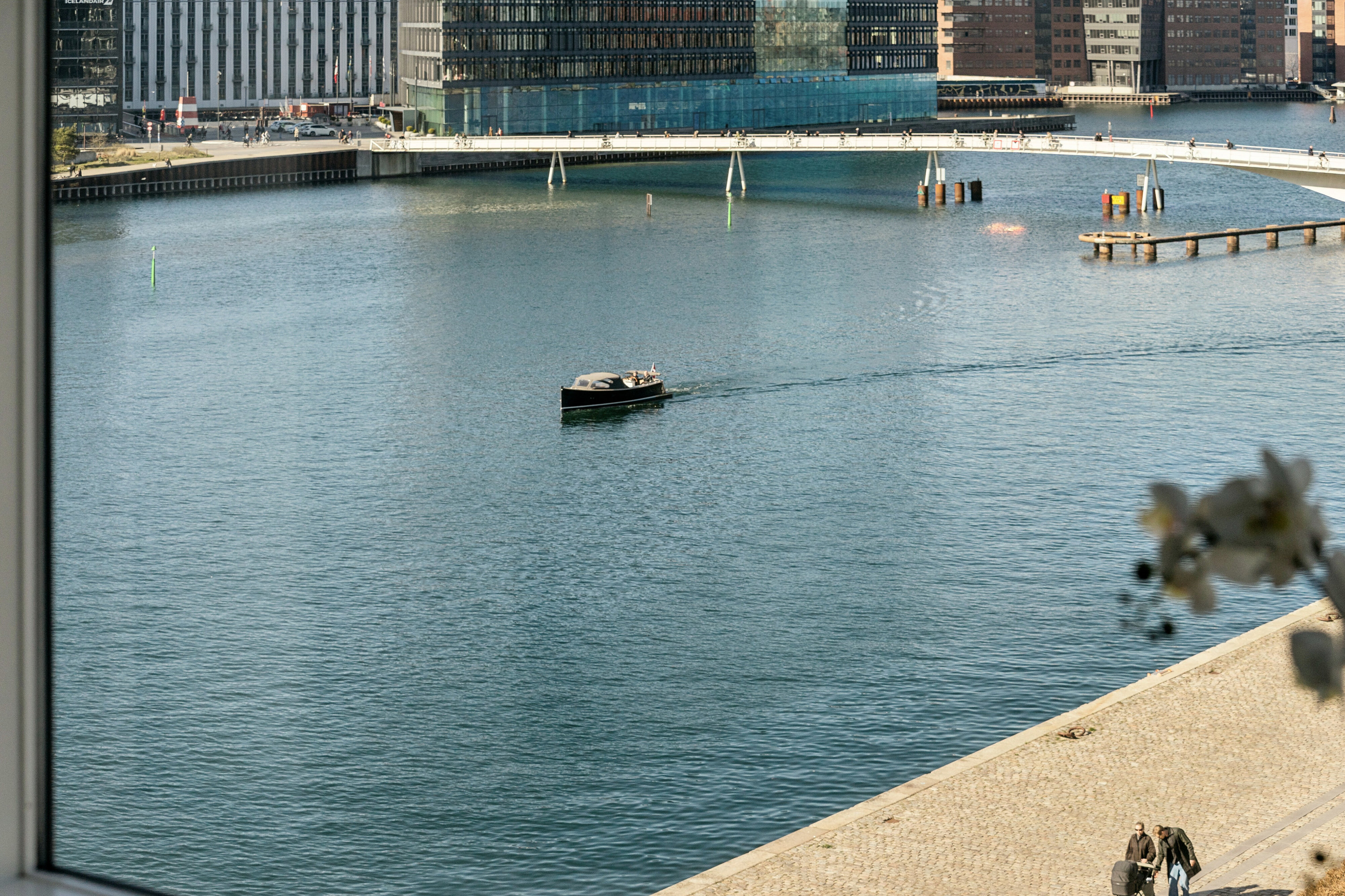 Fremhævet udendørs billede i fuldskærmstilstand. Billede af Islands Brygge 36C, 5. 3., 2300 København S