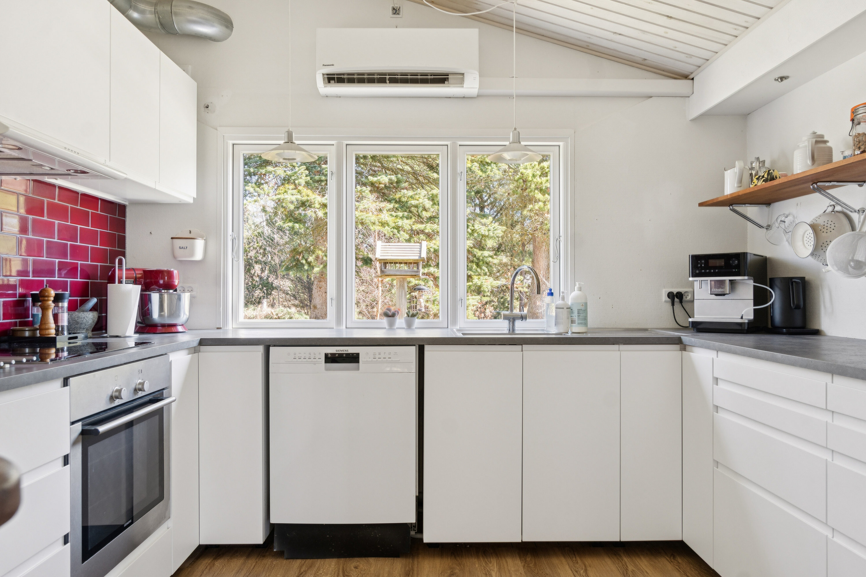 Fremhævet køkken billede i fuldskærmstilstand. Billede af Hejrevang 1, Tengslemrk L, 4573 Højby