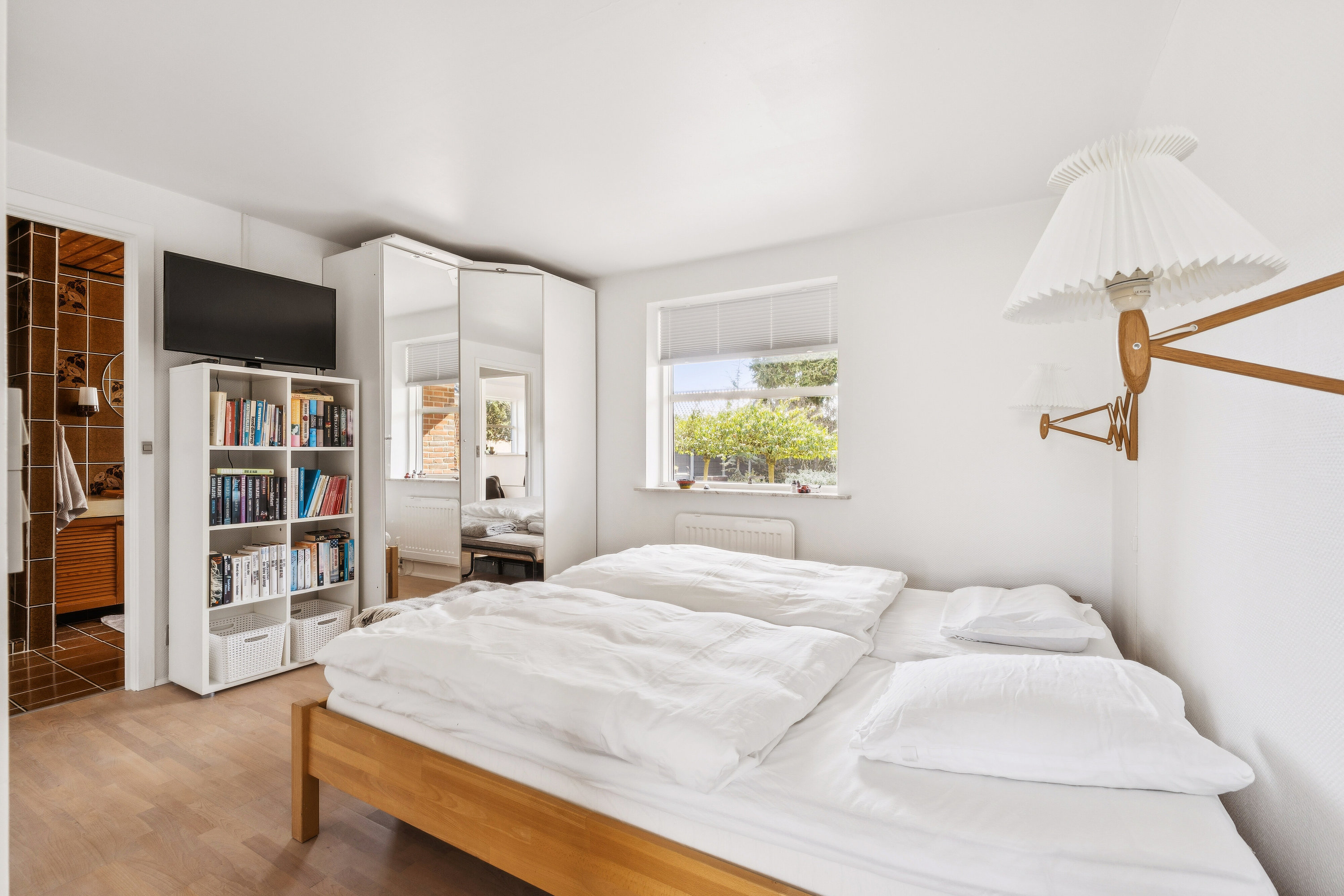 Fremhævet soveværelse billede i fuldskærmstilstand. Billede af Grønningen 22, Smedeby, 6340 Kruså