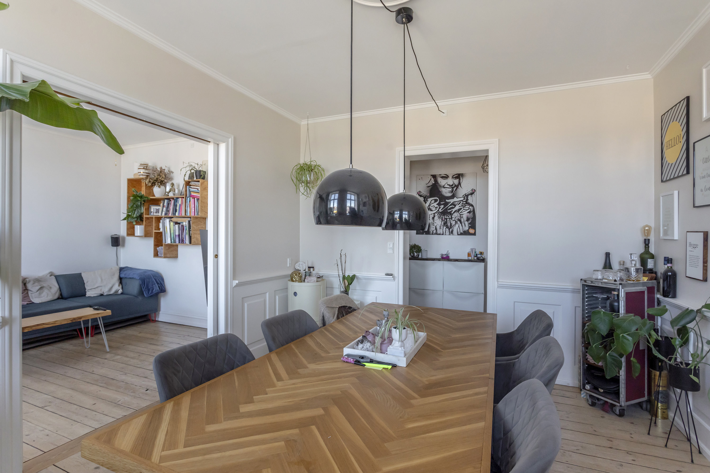 Fremhævet stue billede i fuldskærmstilstand. Billede af Englandsvej 23, 2. tv., 2300 København S