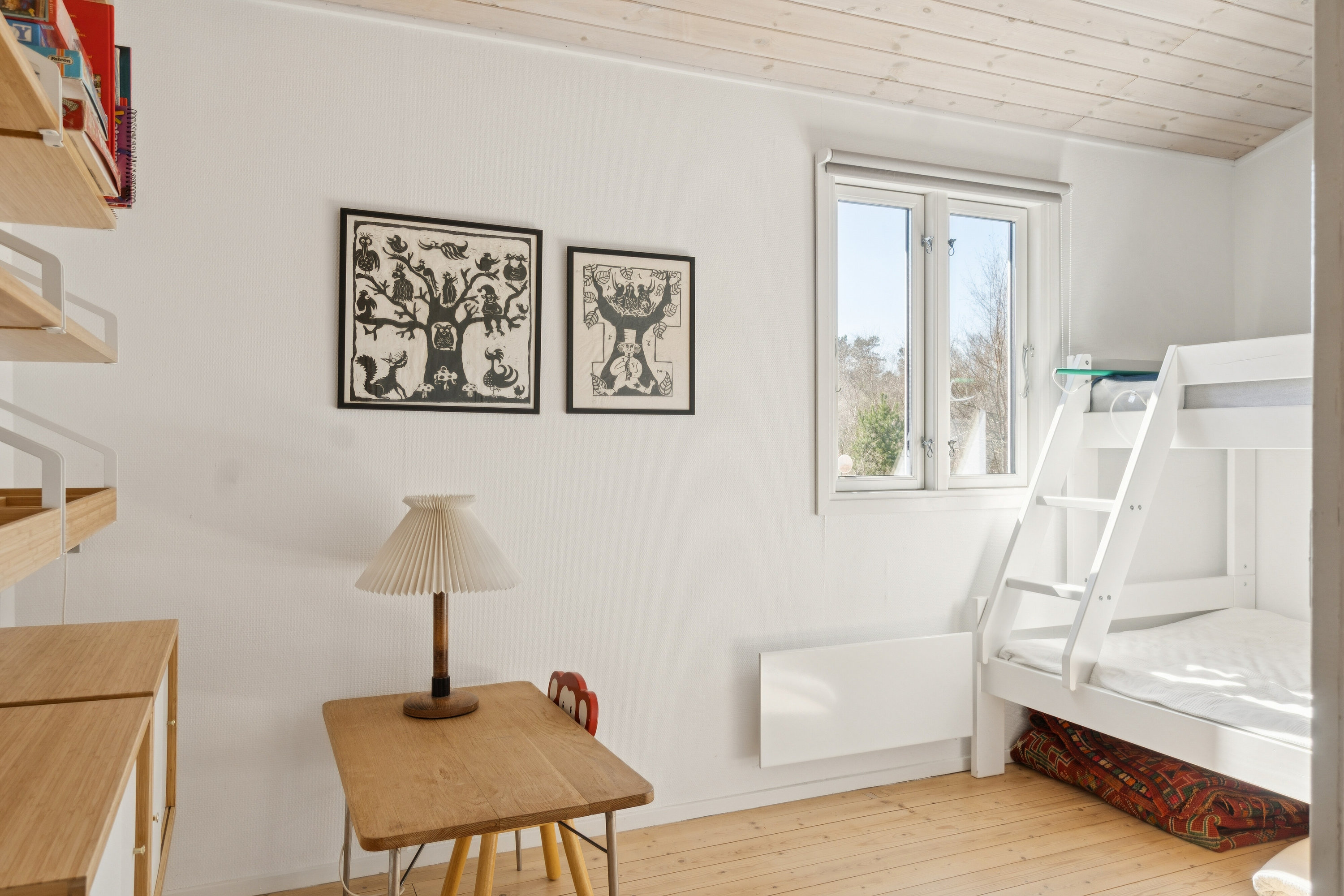 Fremhævet soveværelse billede i fuldskærmstilstand. Billede af Hejrevang 1, Tengslemrk L, 4573 Højby