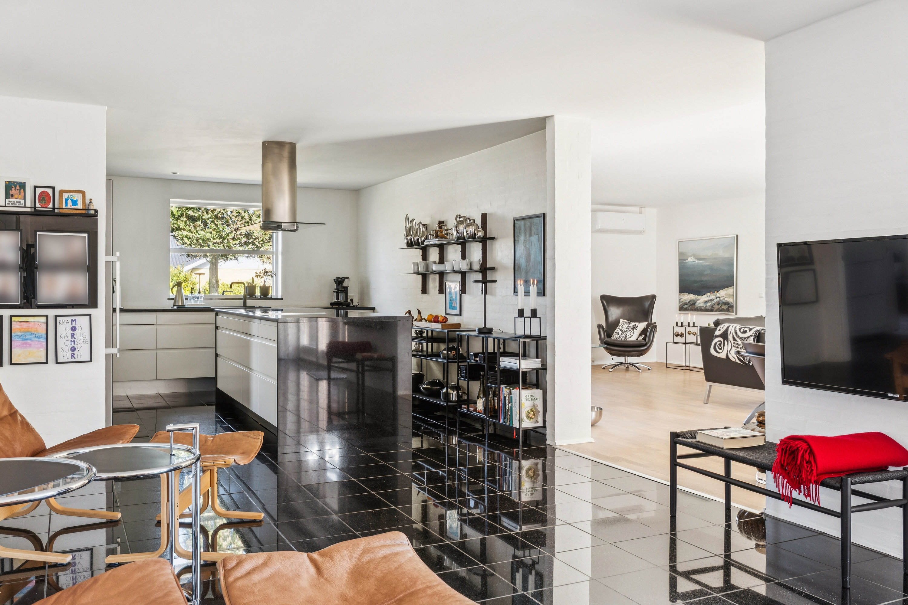 Fremhævet stue billede i fuldskærmstilstand. Billede af Grønningen 22, Smedeby, 6340 Kruså