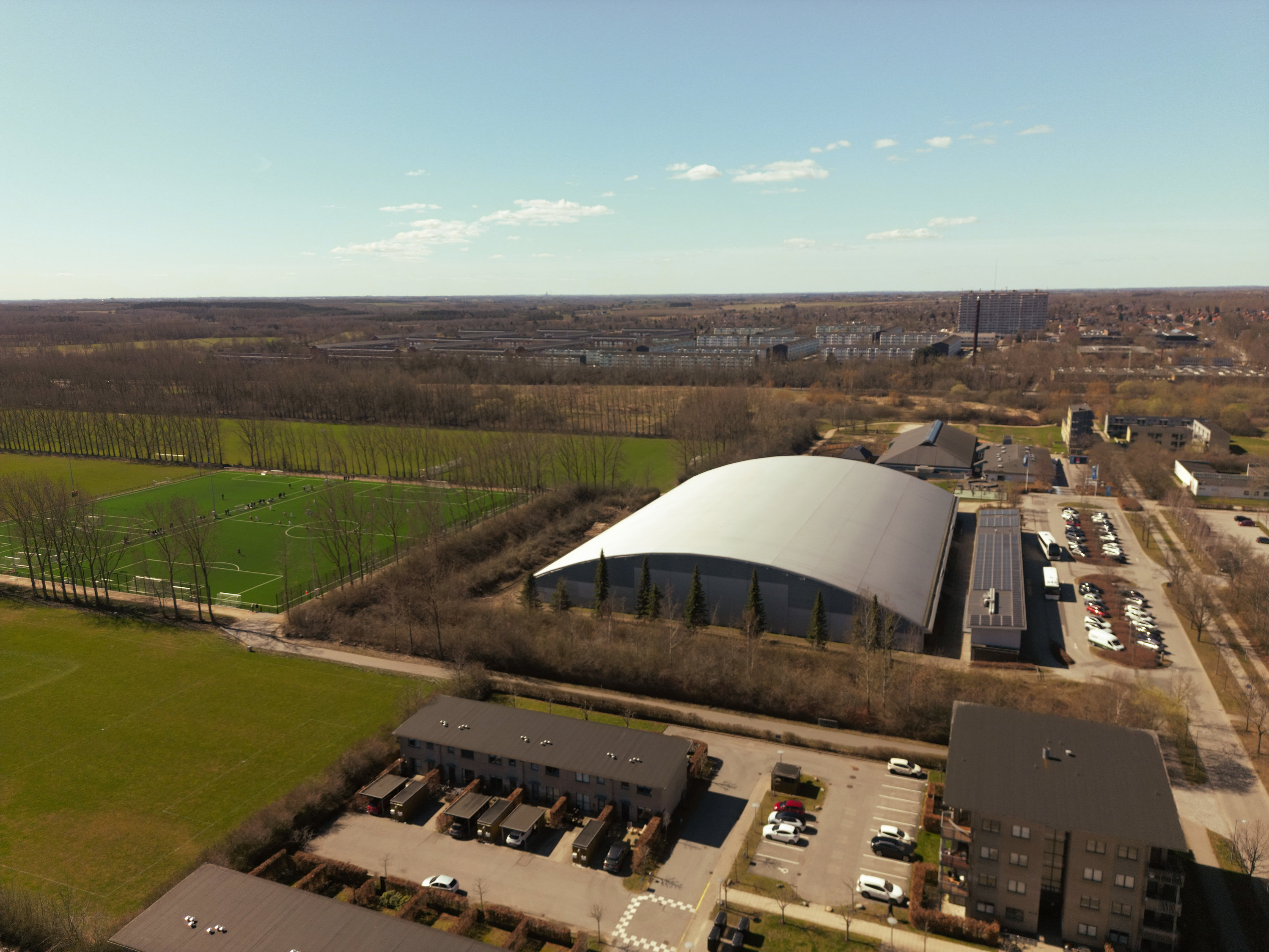 Fremhævet luftfoto billede i fuldskærmstilstand. Billede af Marbæk Park 35, 2750 Ballerup