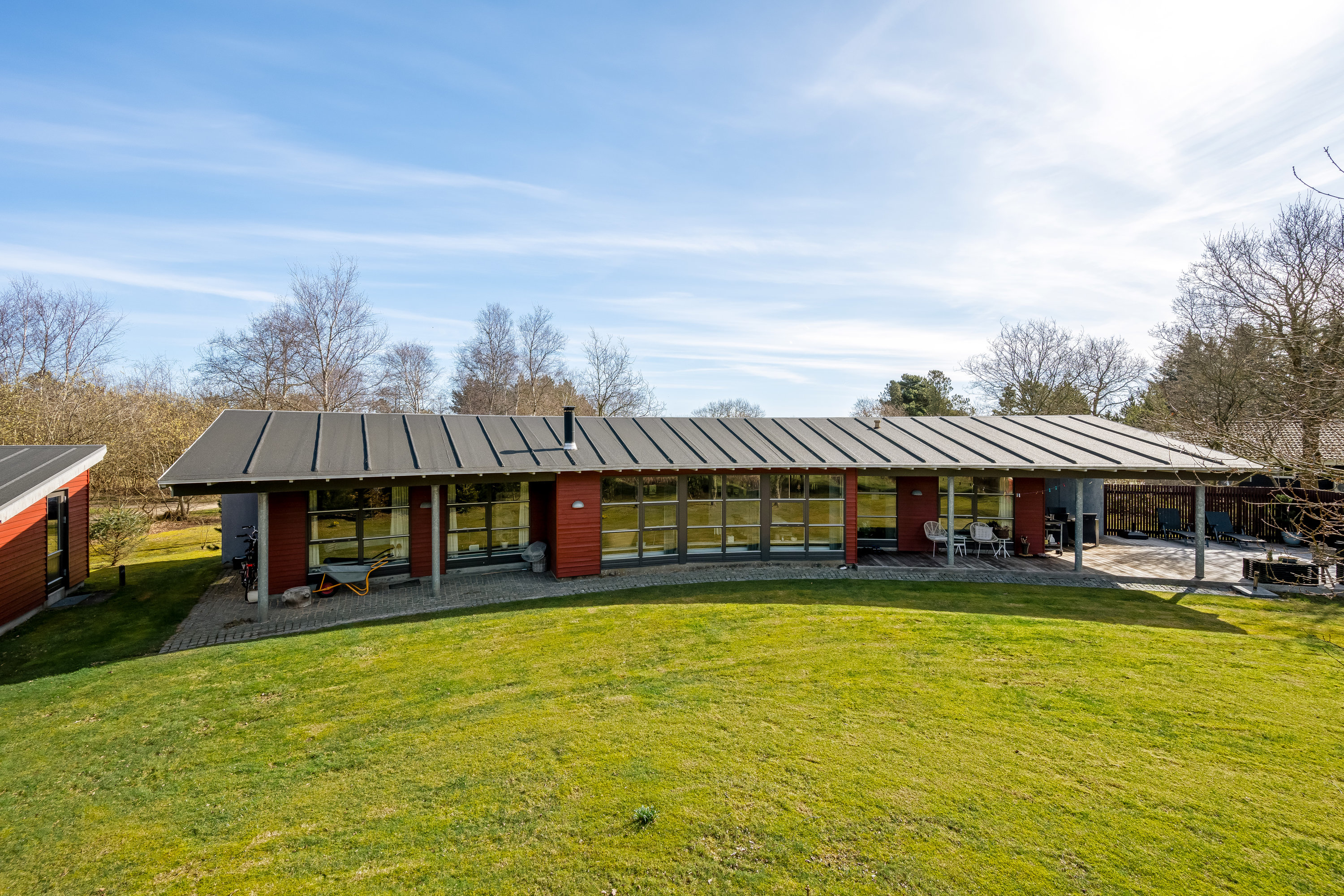 Fremhævet facade billede i fuldskærmstilstand. Billede af Vestervang 29, Lønne, 6830 Nørre Nebel