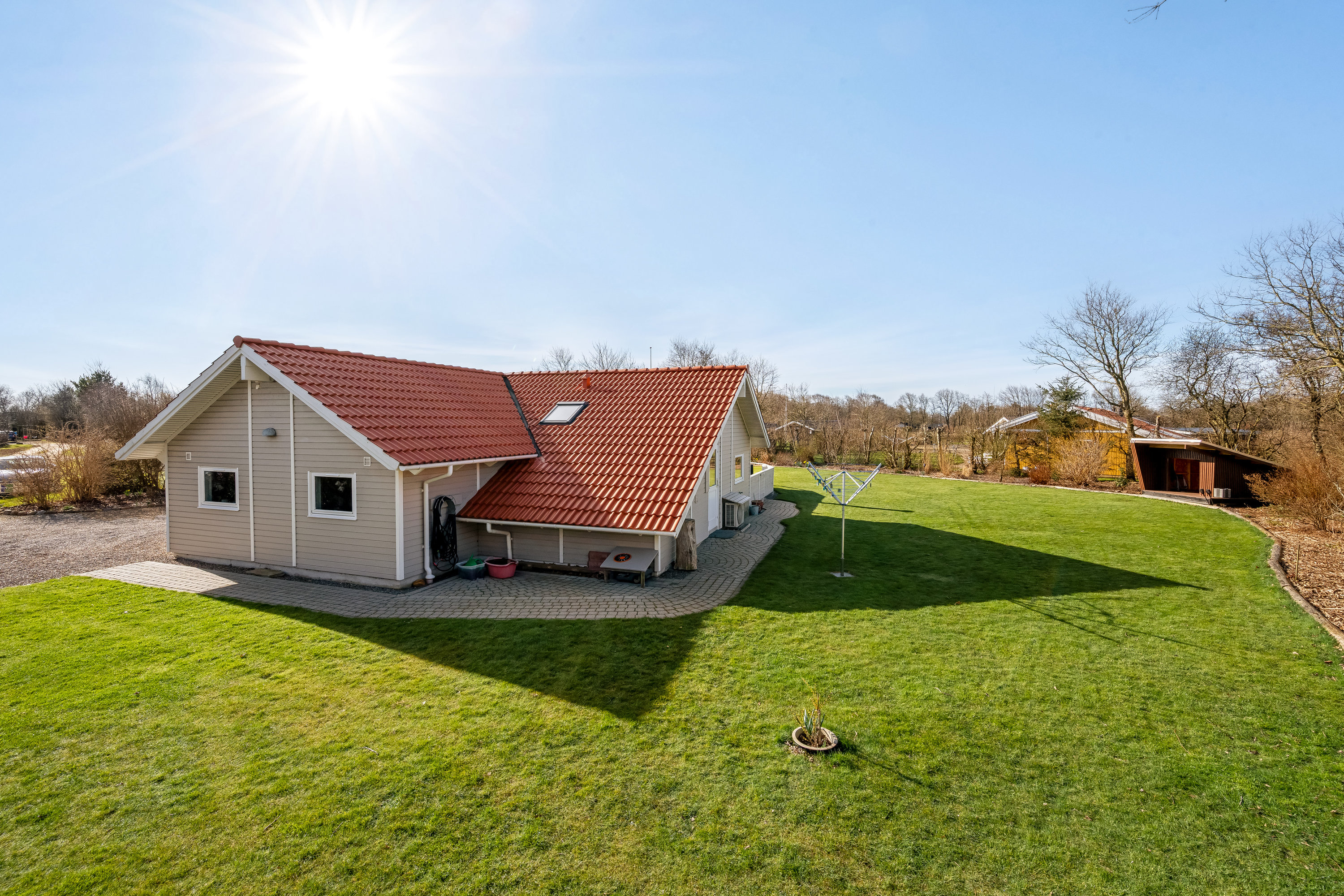 Fremhævet have billede i fuldskærmstilstand. Billede af Vibevænget 14, Bork Havn, 6893 Hemmet