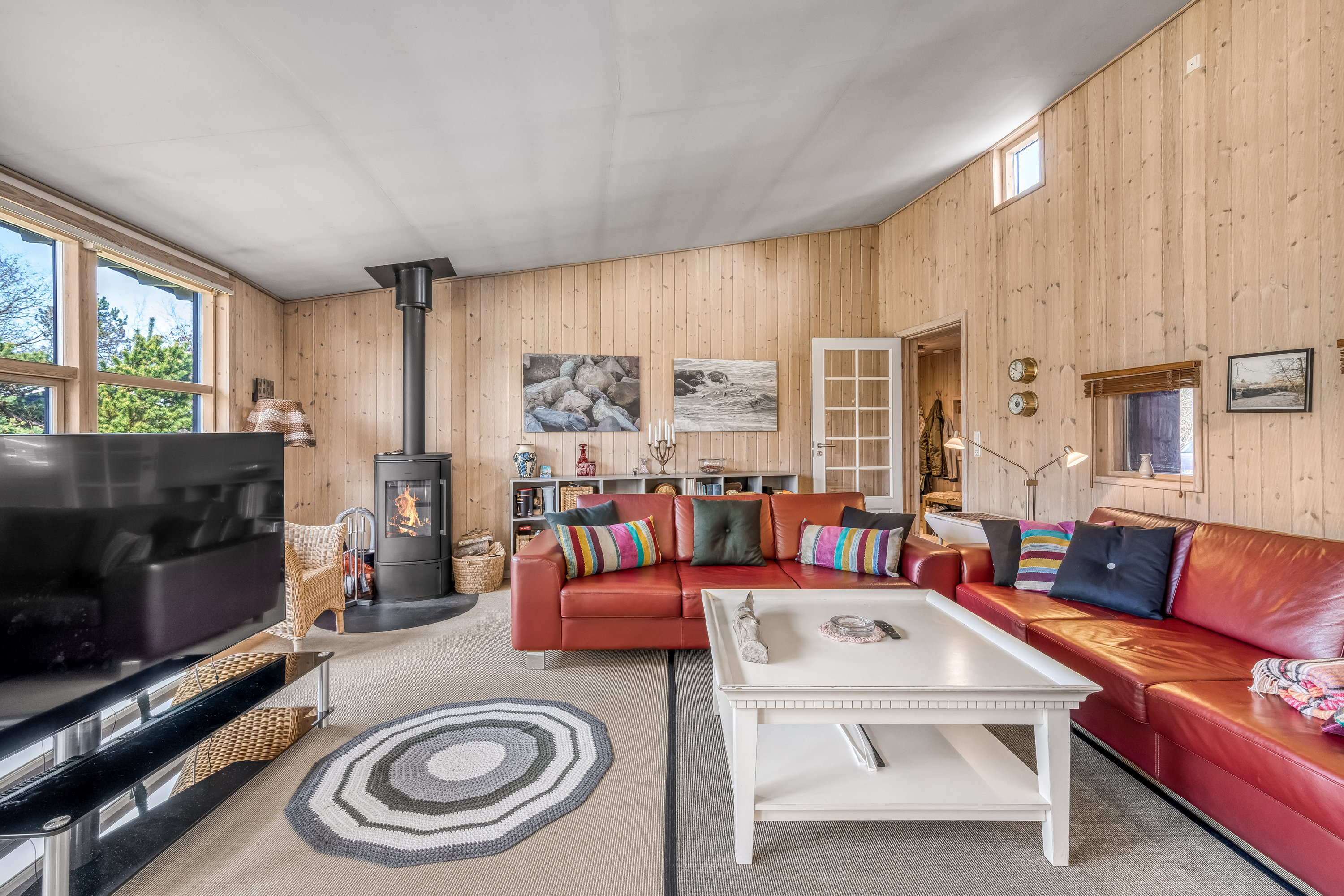 Fremhævet stue billede i fuldskærmstilstand. Billede af Vestervang 29, Lønne, 6830 Nørre Nebel