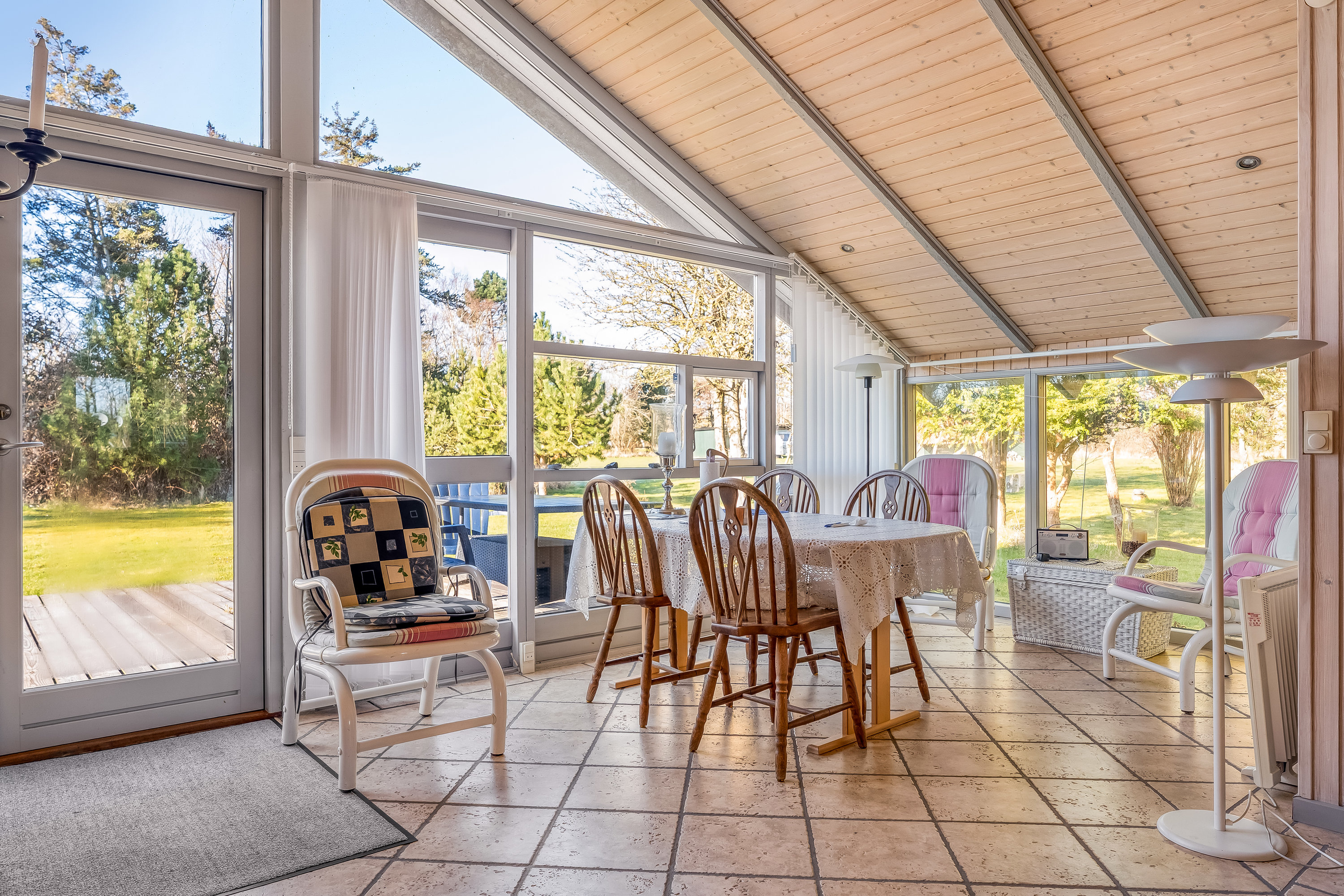 Fremhævet stue billede i fuldskærmstilstand. Billede af Bolværksstræde 17, Hummingen, 4983 Dannemare