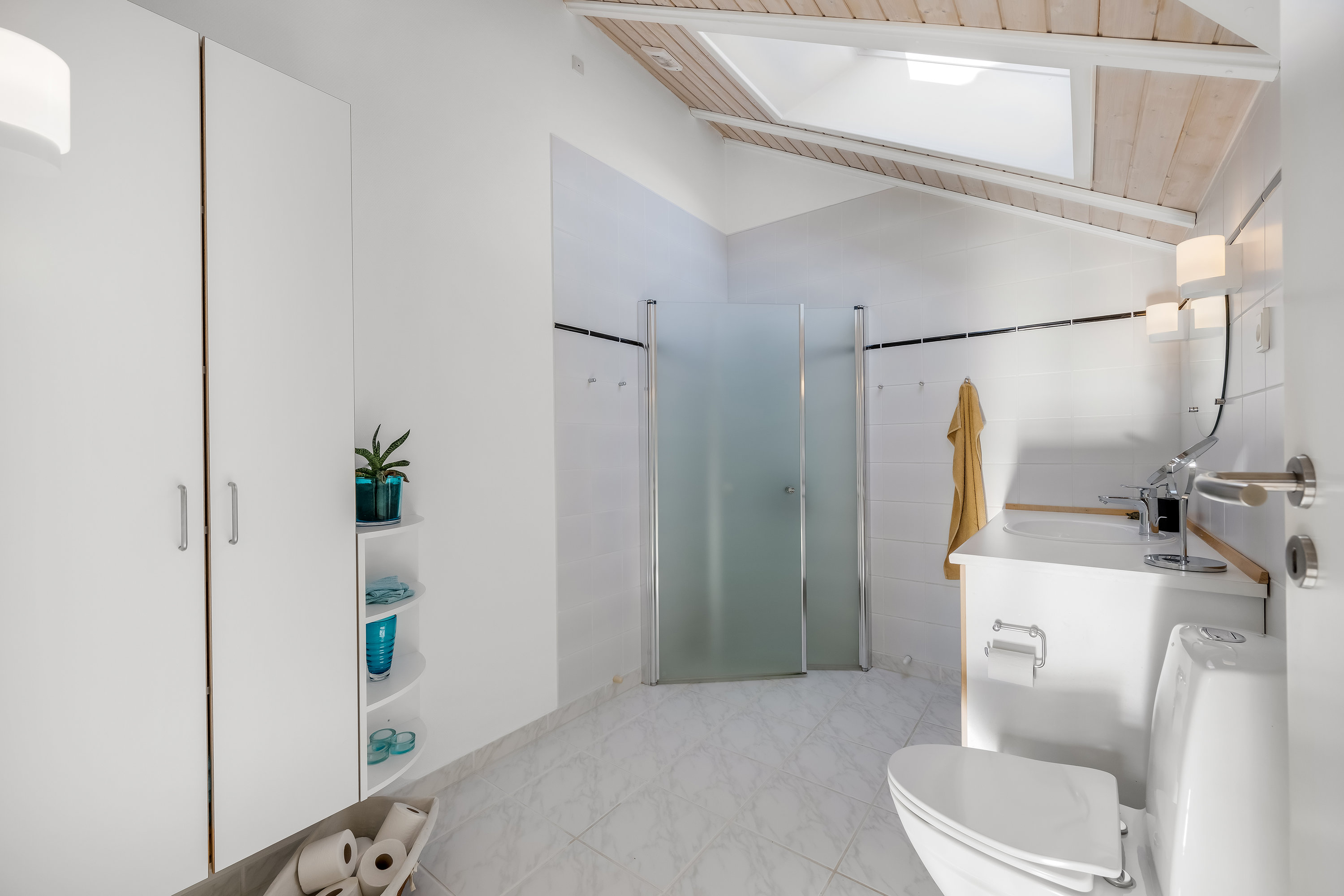 Fremhævet andet billede i fuldskærmstilstand. Billede af Vibevænget 14, Bork Havn, 6893 Hemmet