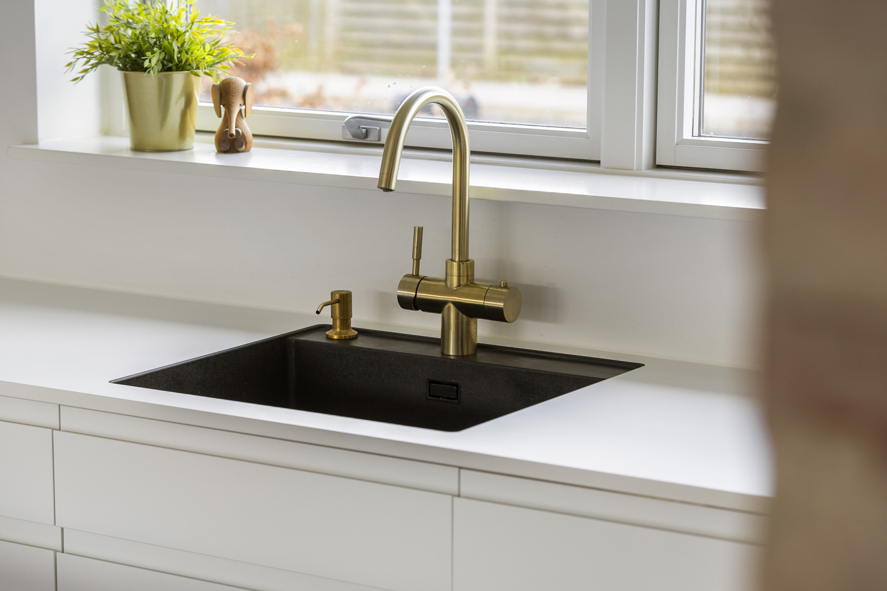 Fremhævet køkken billede i fuldskærmstilstand. Billede af Bøgedals Allé 112, Dalum, 5250 Odense SV