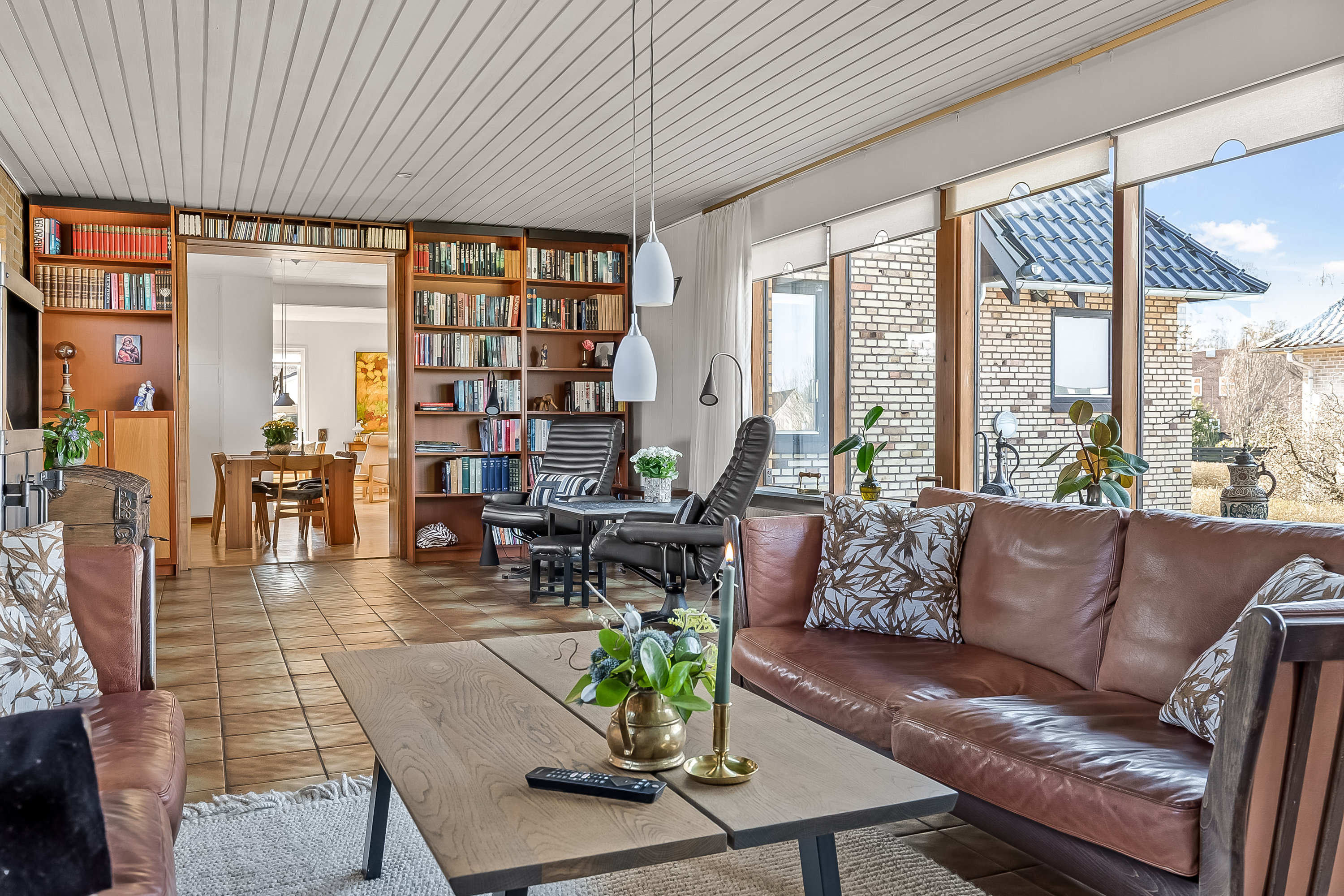 Fremhævet stue billede i fuldskærmstilstand. Billede af Mølholm Landevej 11, Mølholm, 7100 Vejle