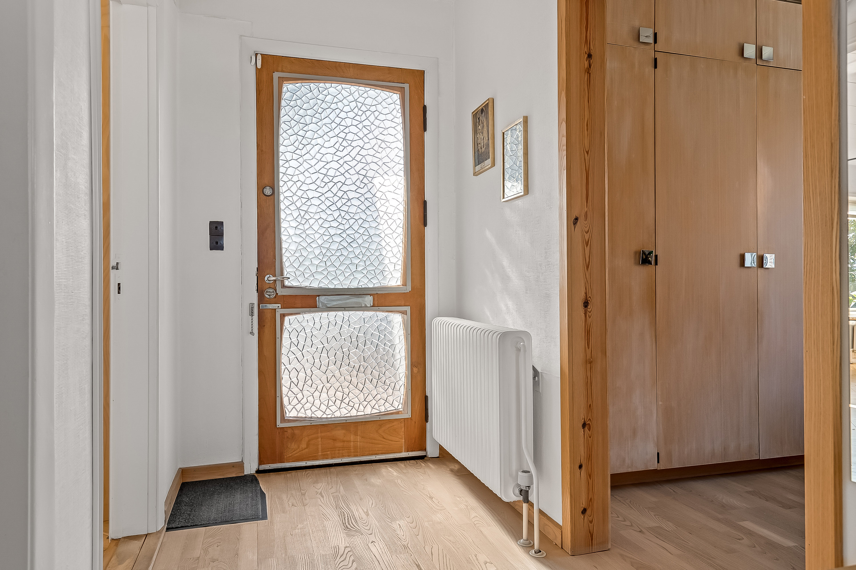 Fremhævet entré billede i fuldskærmstilstand. Billede af Mølholm Landevej 11, Mølholm, 7100 Vejle