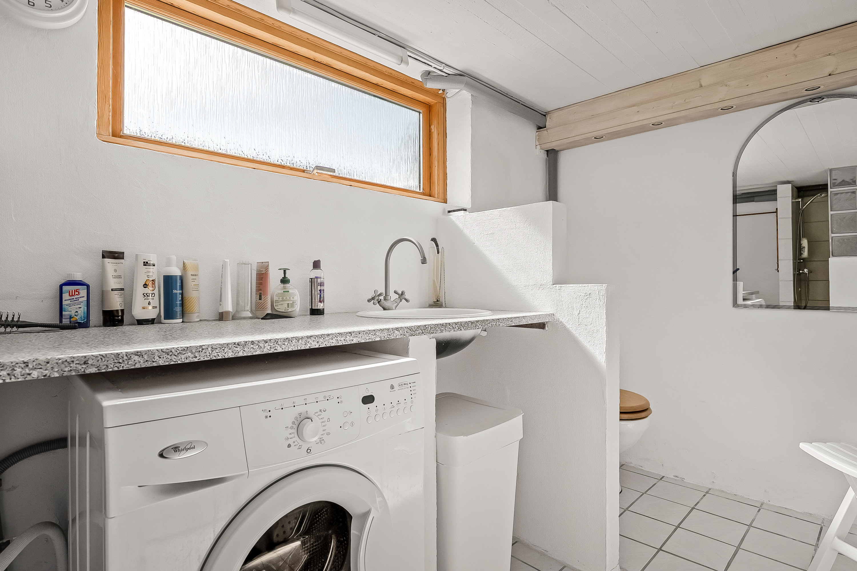 Fremhævet badeværelse billede i fuldskærmstilstand. Billede af Mølholm Landevej 11, Mølholm, 7100 Vejle