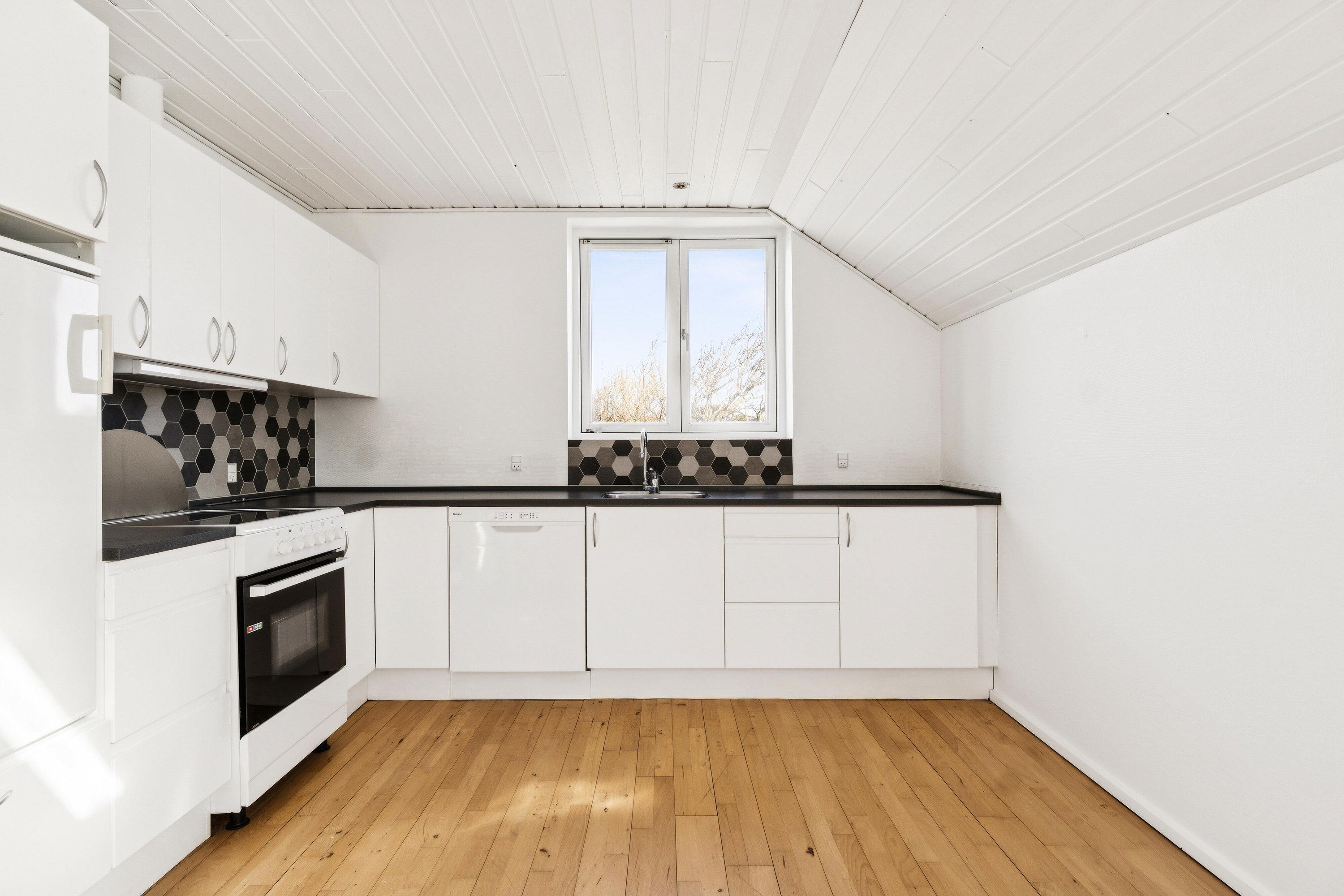 Fremhævet køkken billede i fuldskærmstilstand. Billede af Anemonevænget 13, 7730 Hanstholm