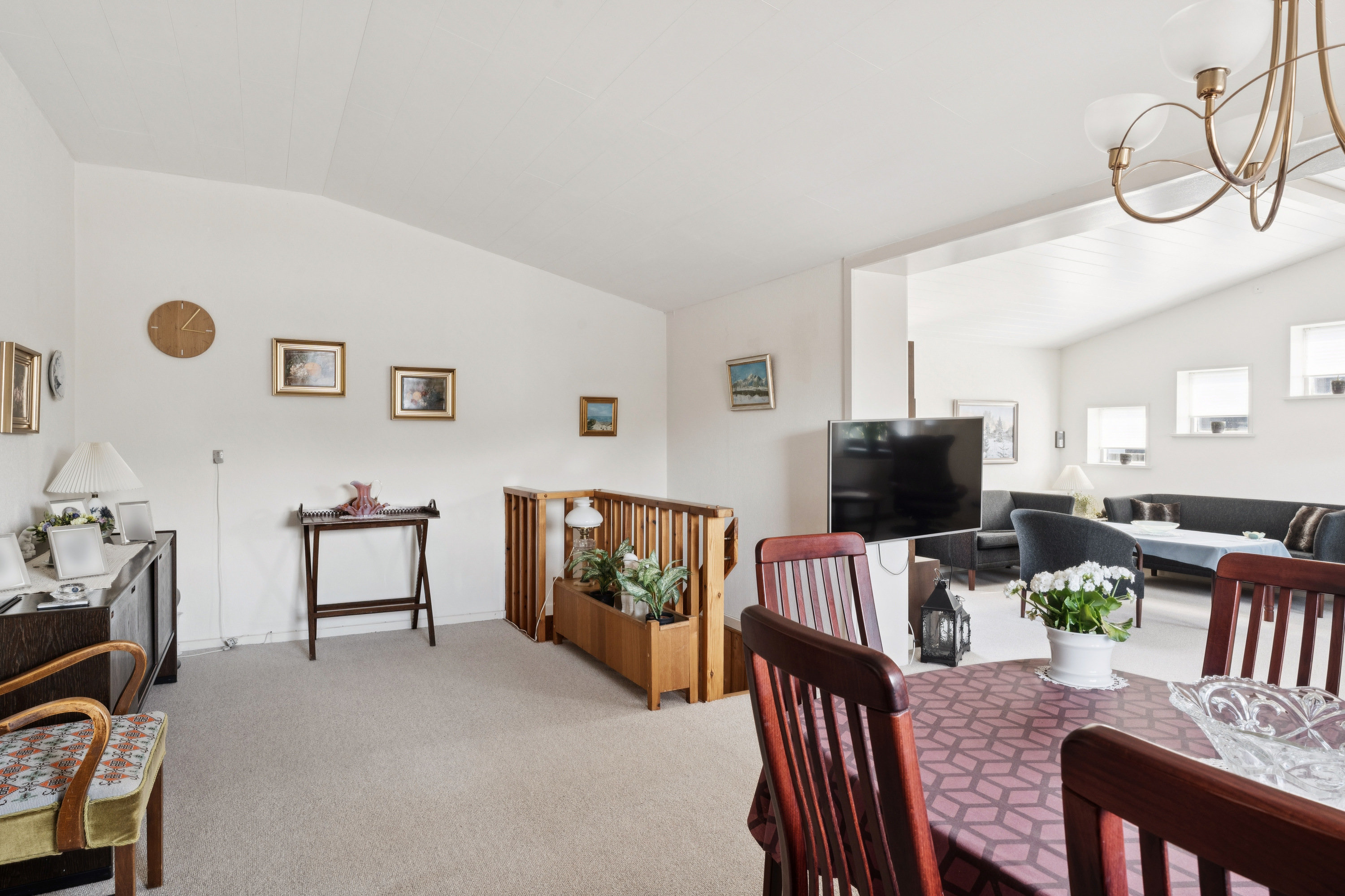 Fremhævet stue billede i fuldskærmstilstand. Billede af Miskousvej 5, Skalborg, 9200 Aalborg SV