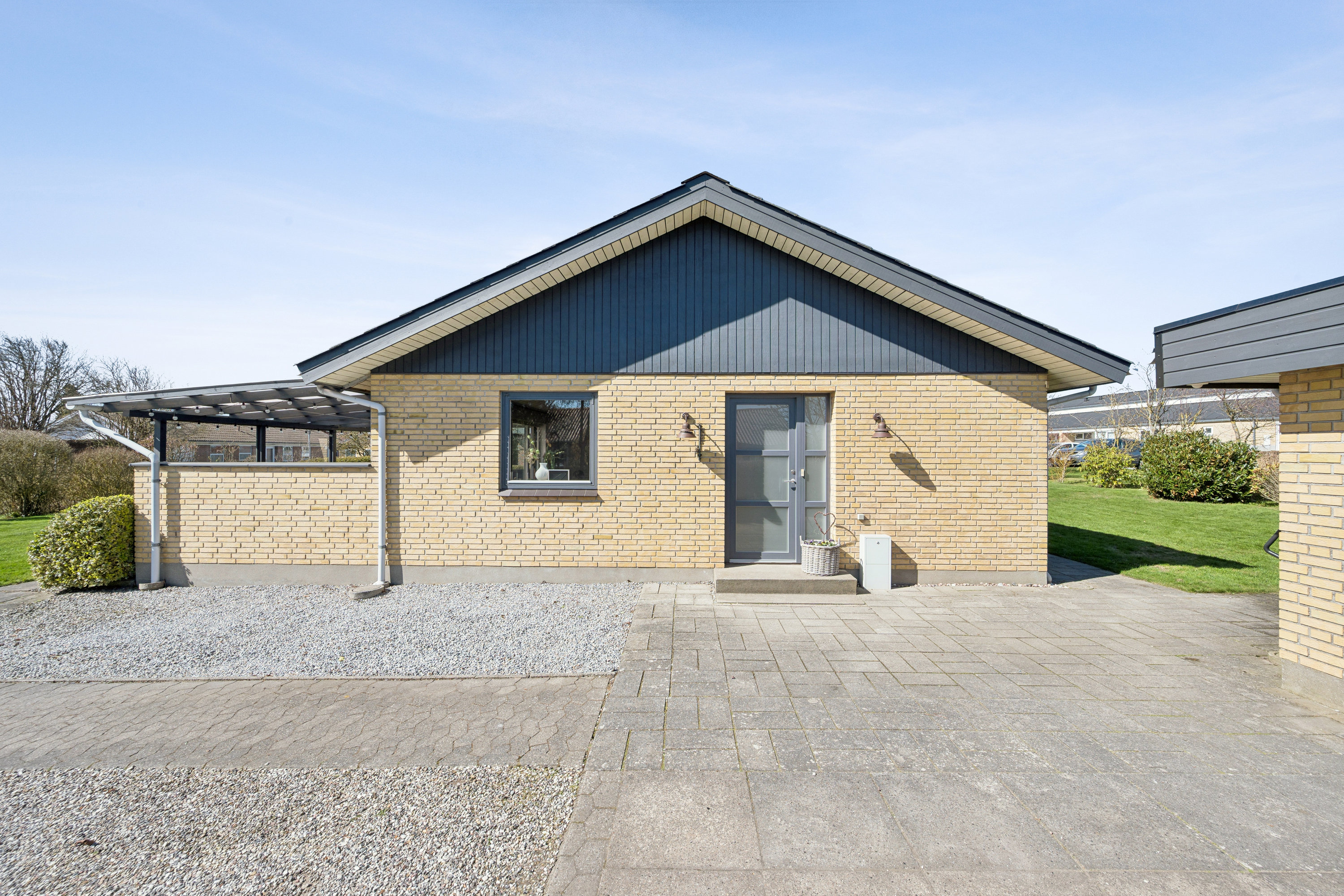 Fremhævet andet billede i fuldskærmstilstand. Billede af Præstevænget 9, Vivild, 8961 Allingåbro