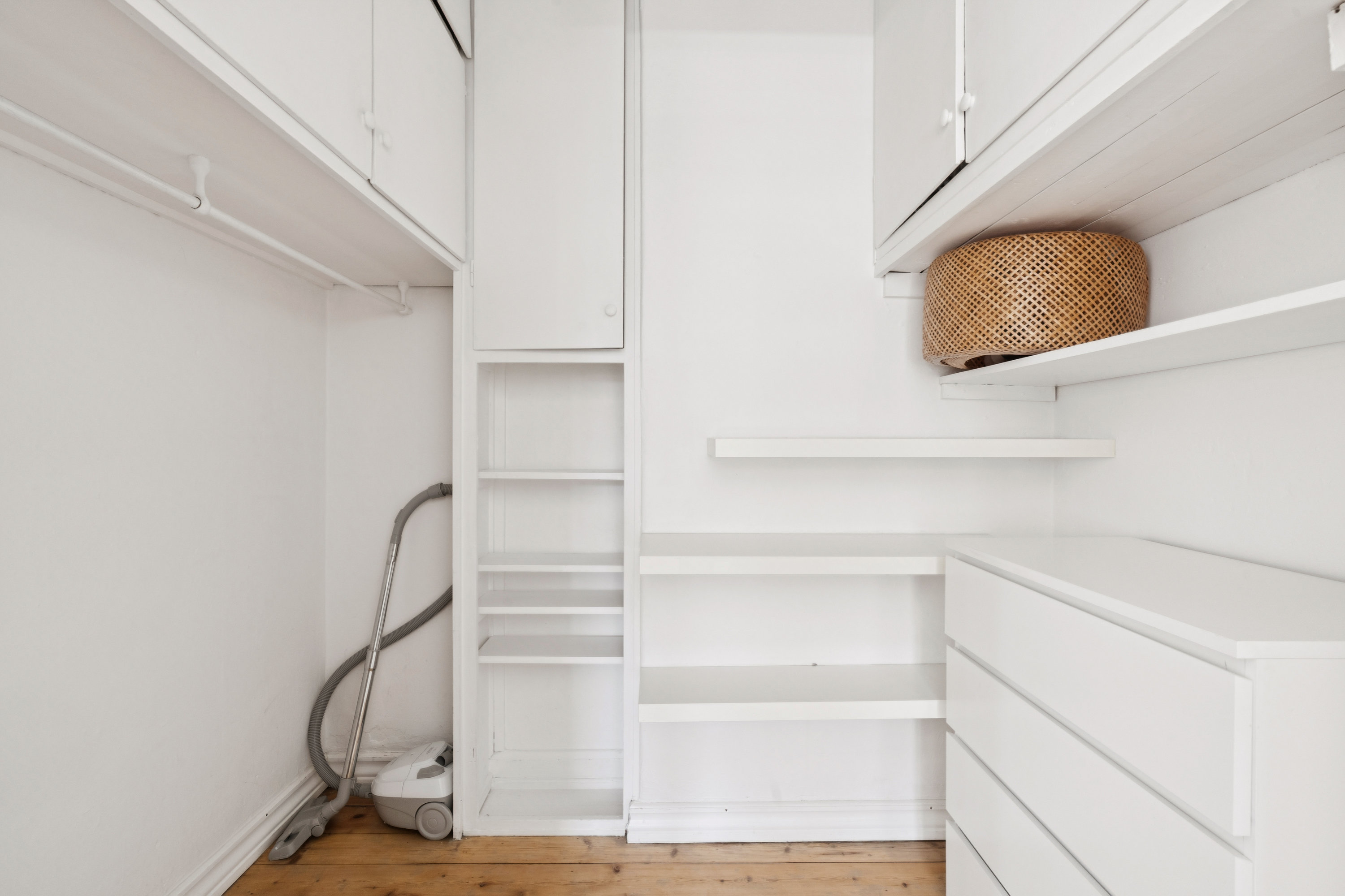 Fremhævet entré billede i fuldskærmstilstand. Billede af Prinsensgade 27, 2. th., 9000 Aalborg