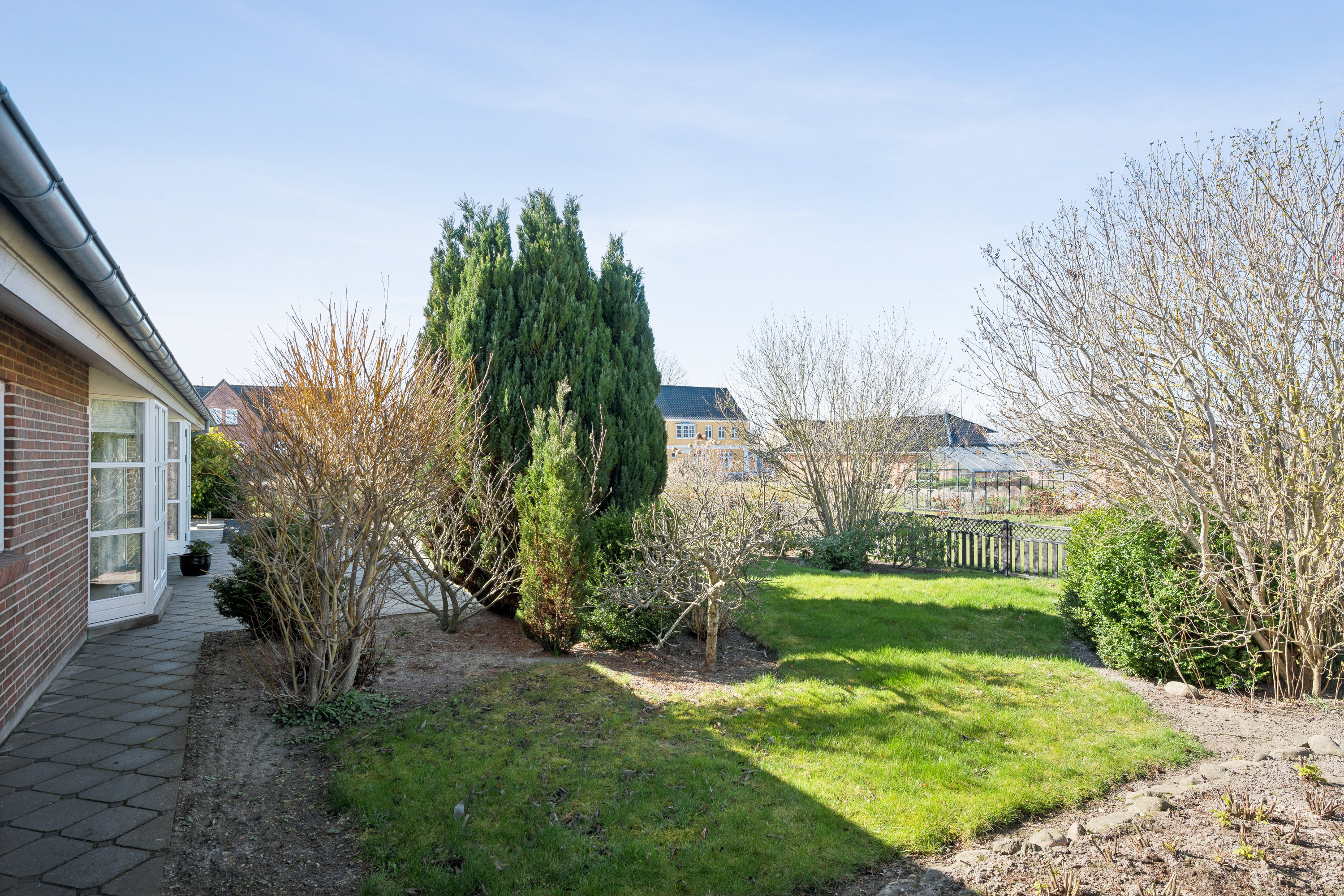 Fremhævet have billede i fuldskærmstilstand. Billede af Østergårdsvej 3, Vivild, 8961 Allingåbro