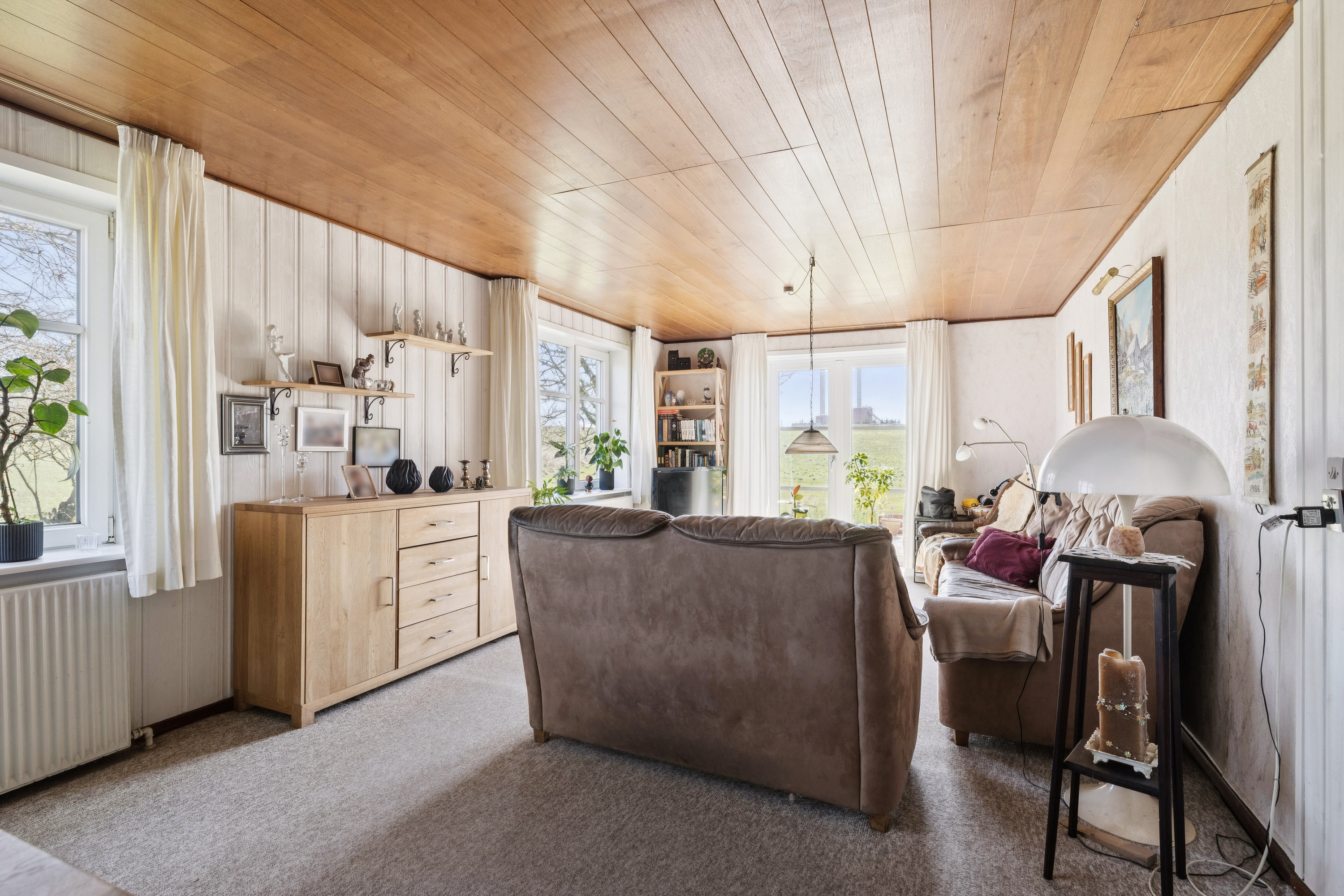 Fremhævet stue billede i fuldskærmstilstand. Billede af Stenstrupvej 3, Fragdrup, 9500 Hobro