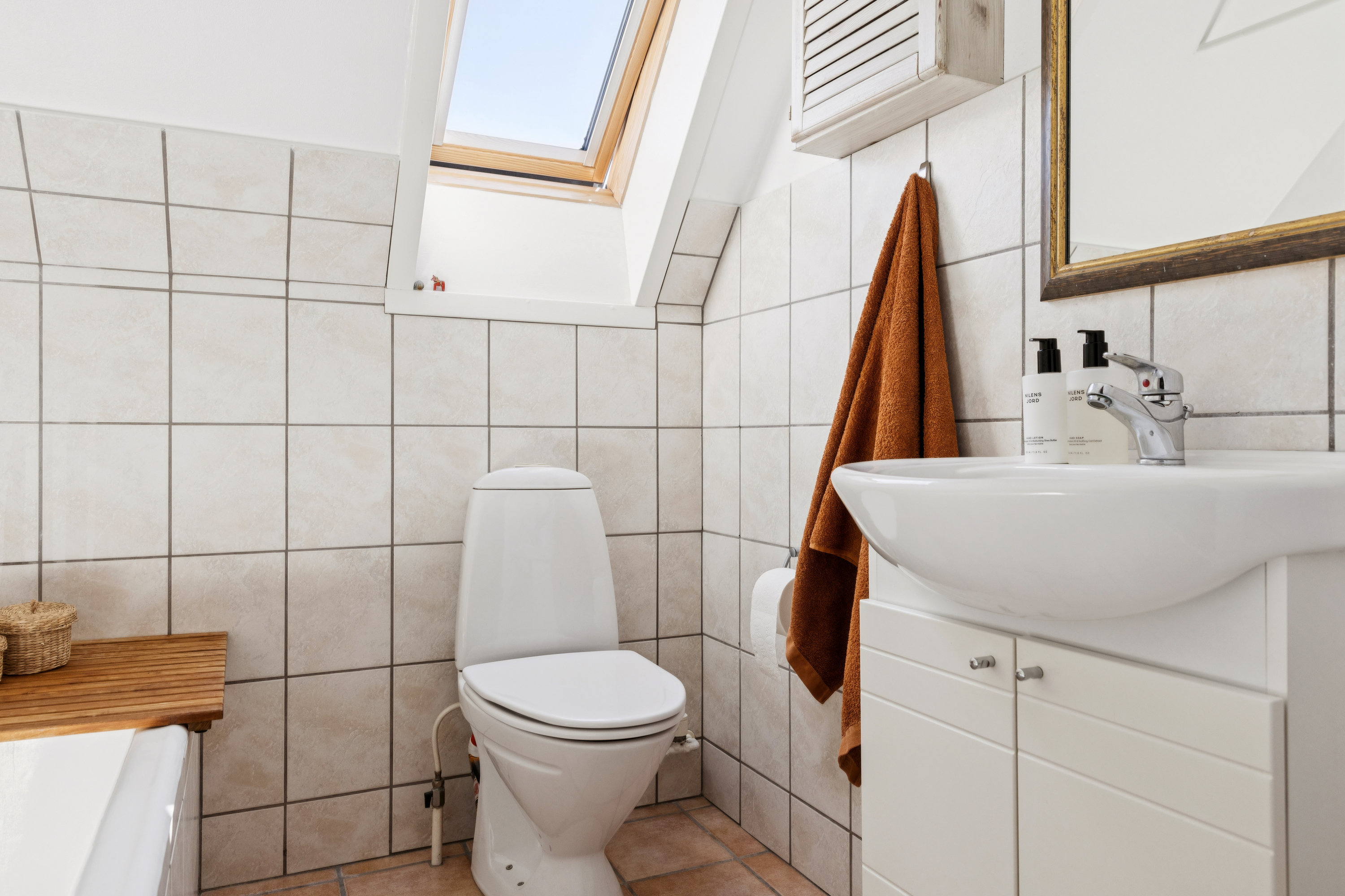 Fremhævet badeværelse billede i fuldskærmstilstand. Billede af Teglværksvej 14, 5620 Glamsbjerg