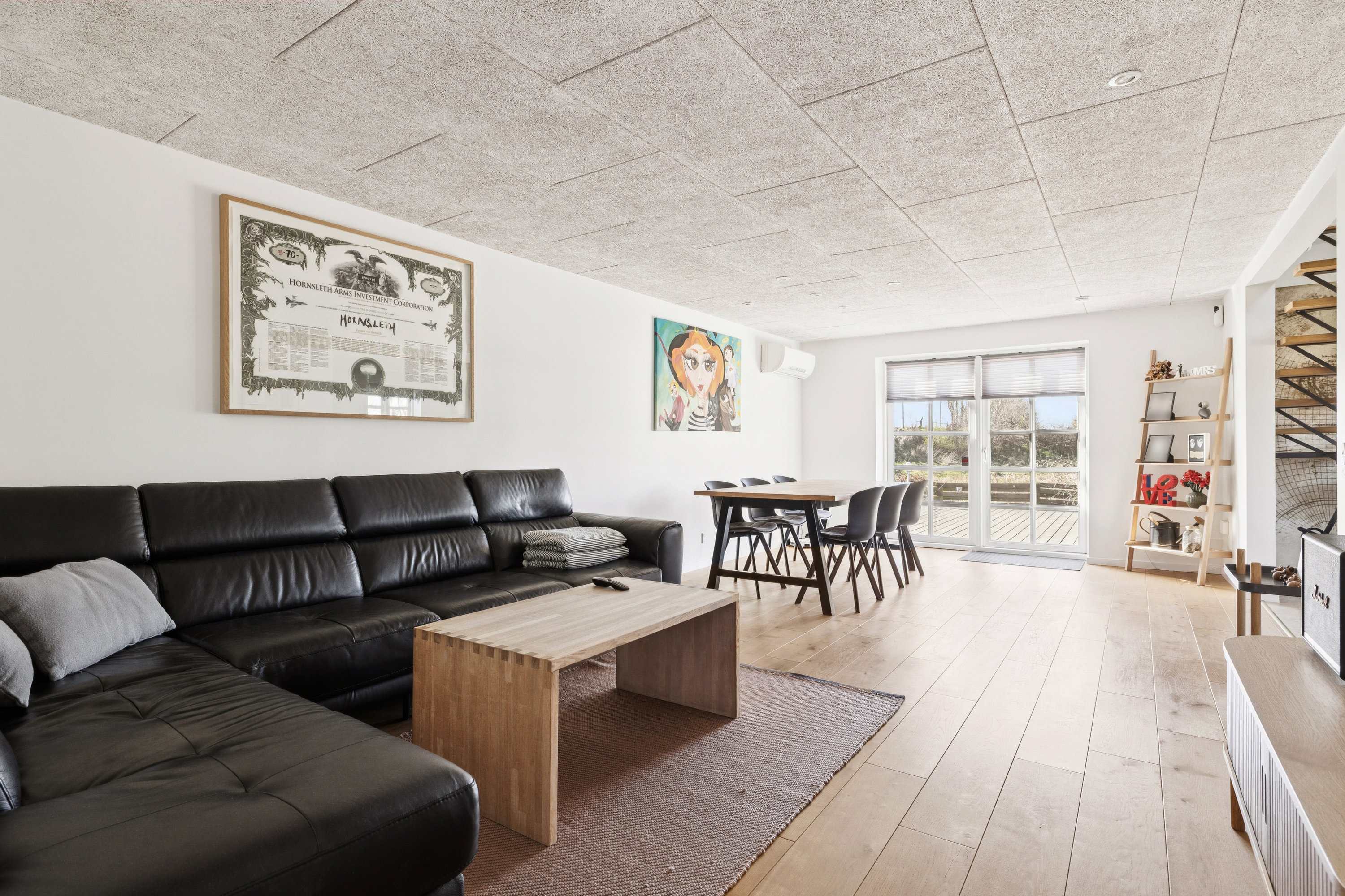 Fremhævet stue billede i fuldskærmstilstand. Billede af Banevolden 1, Handest, 8990 Fårup