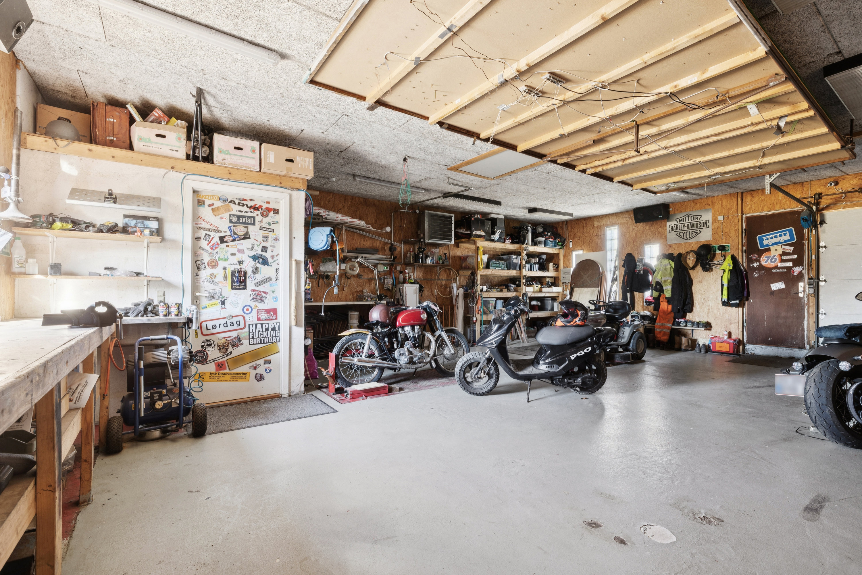 Fremhævet garage billede i fuldskærmstilstand. Billede af Banevolden 1, Handest, 8990 Fårup